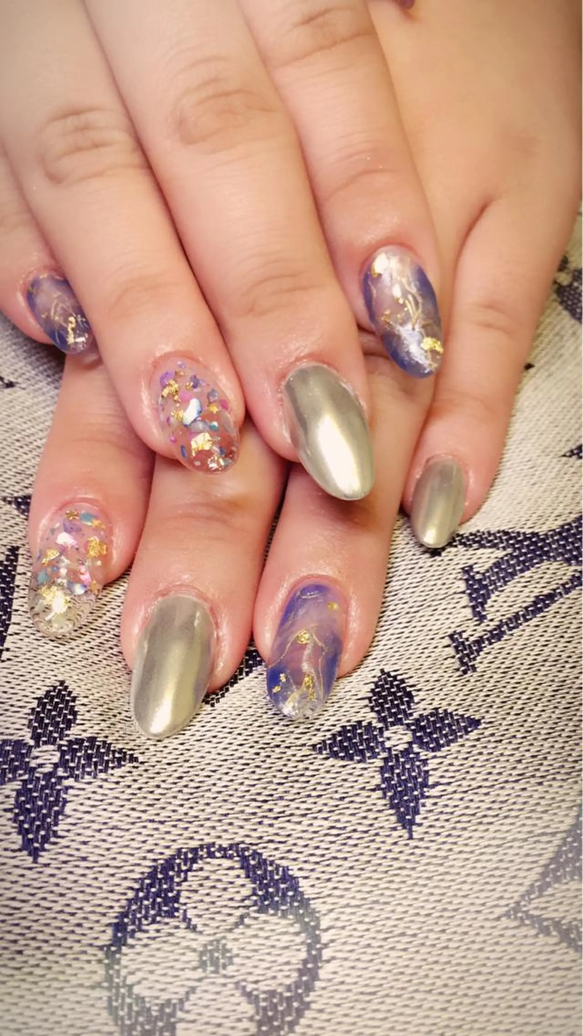 ロング ネイル ミラーネイル Petite Cannelle所属・Petite Cannelleのネイルデザイン