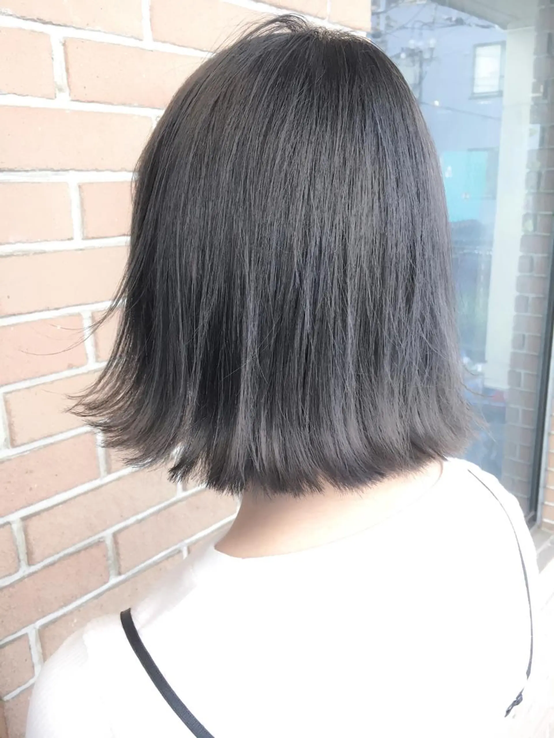 ショート カラー ダークグレー ダブルカラー タンバルモリ 外ハネヘア 北條 優輝のヘアスタイル