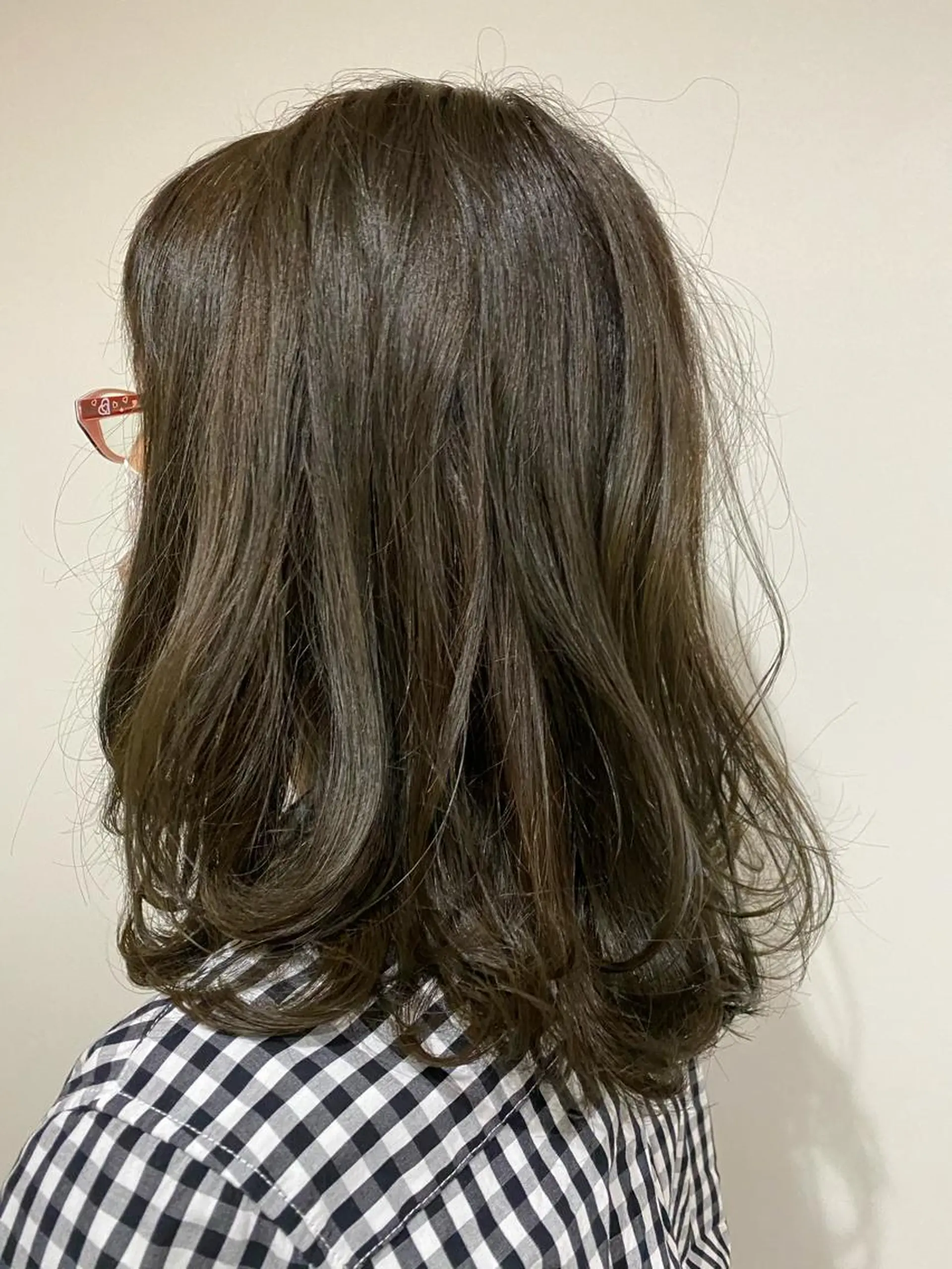 セミロング コタ コットのヘアスタイル