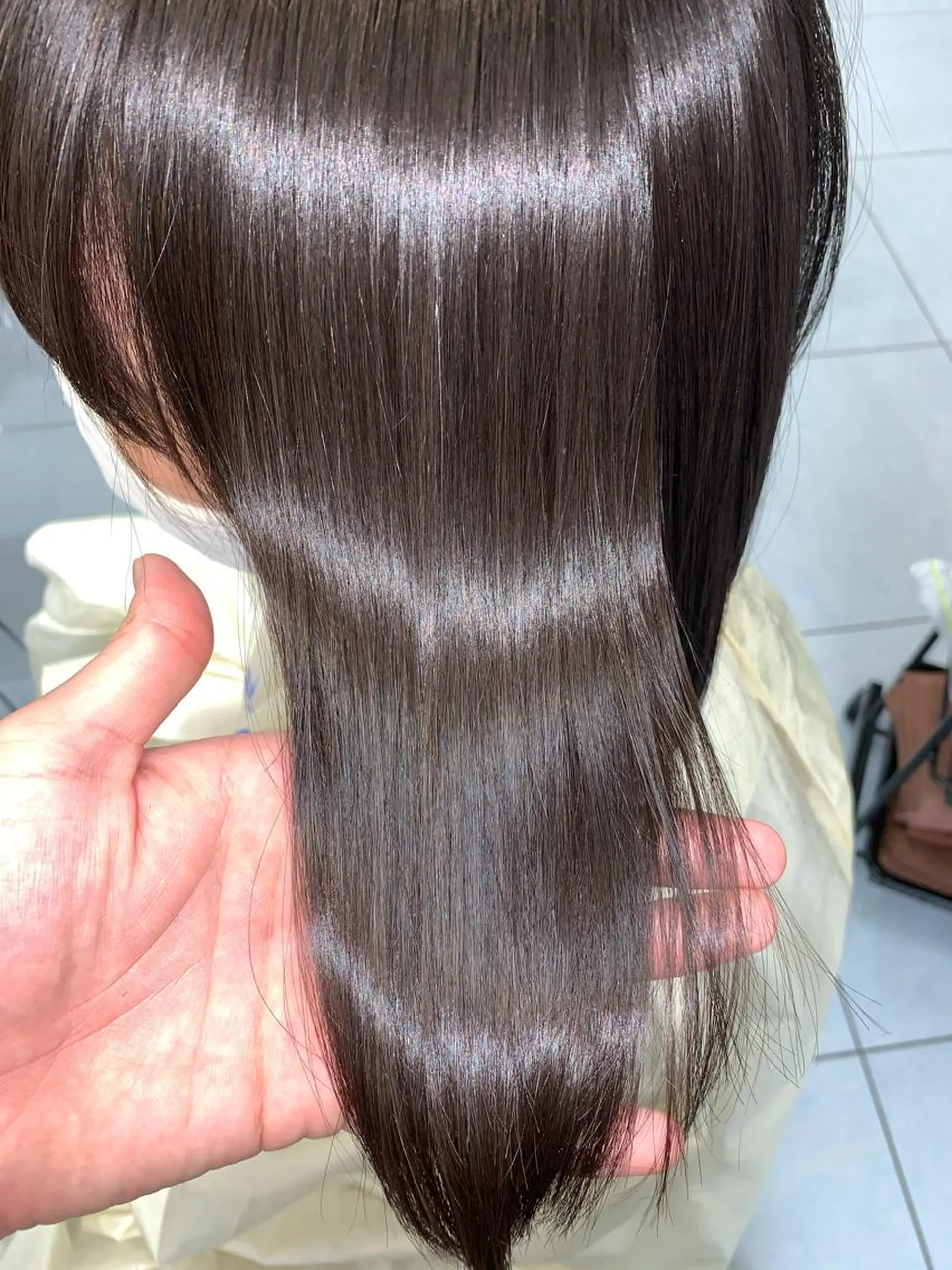 ミディアム パーマ カット 縮毛矯正 トリートメント 髪質改善/縮毛矯正 /ブリーチ矯正/岡部のヘアスタイル