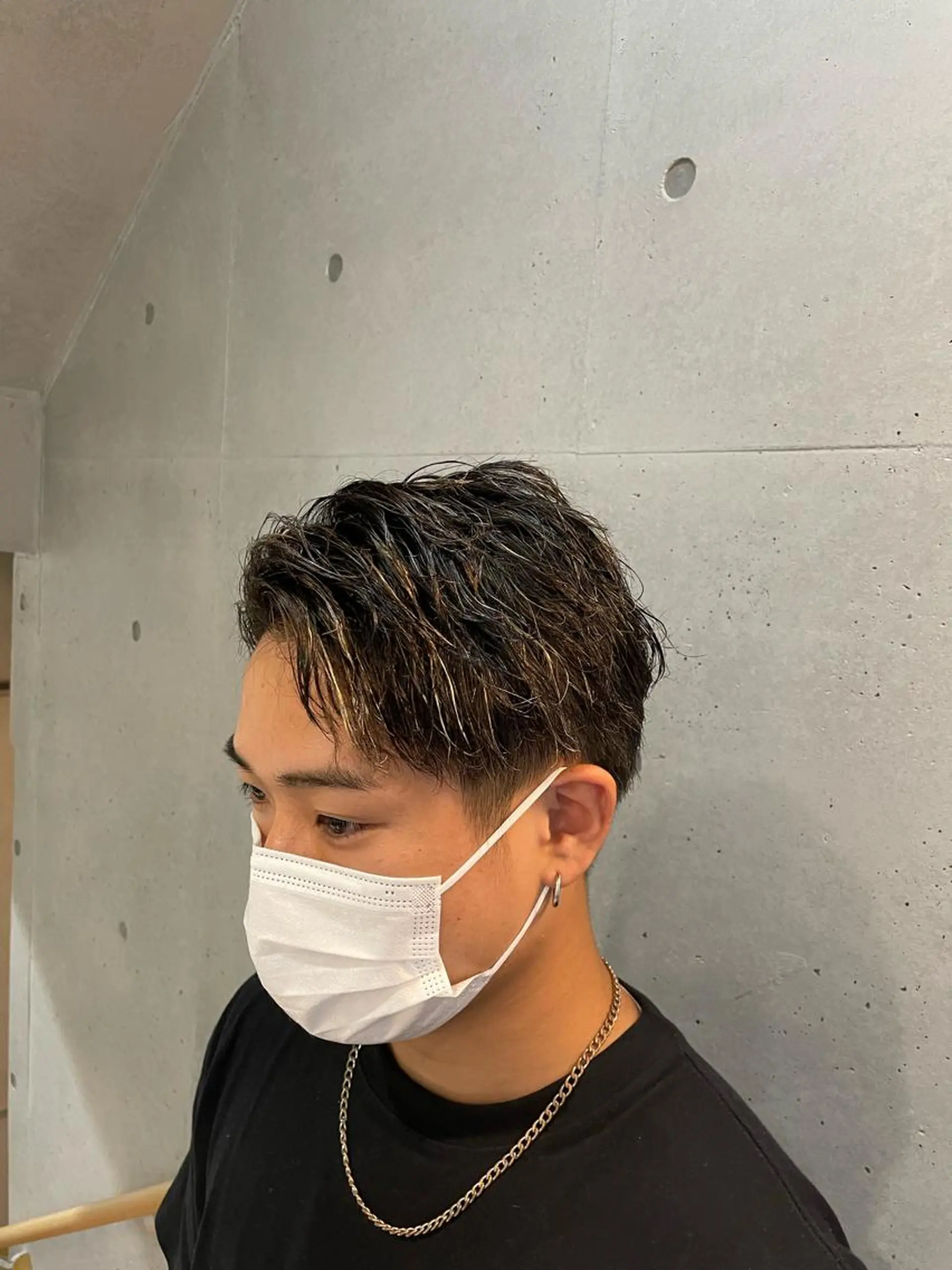 ショート カラー パーマ メンズ ヘアカラー 🔥メンズ超特化🔥 青木海斗のヘアスタイル