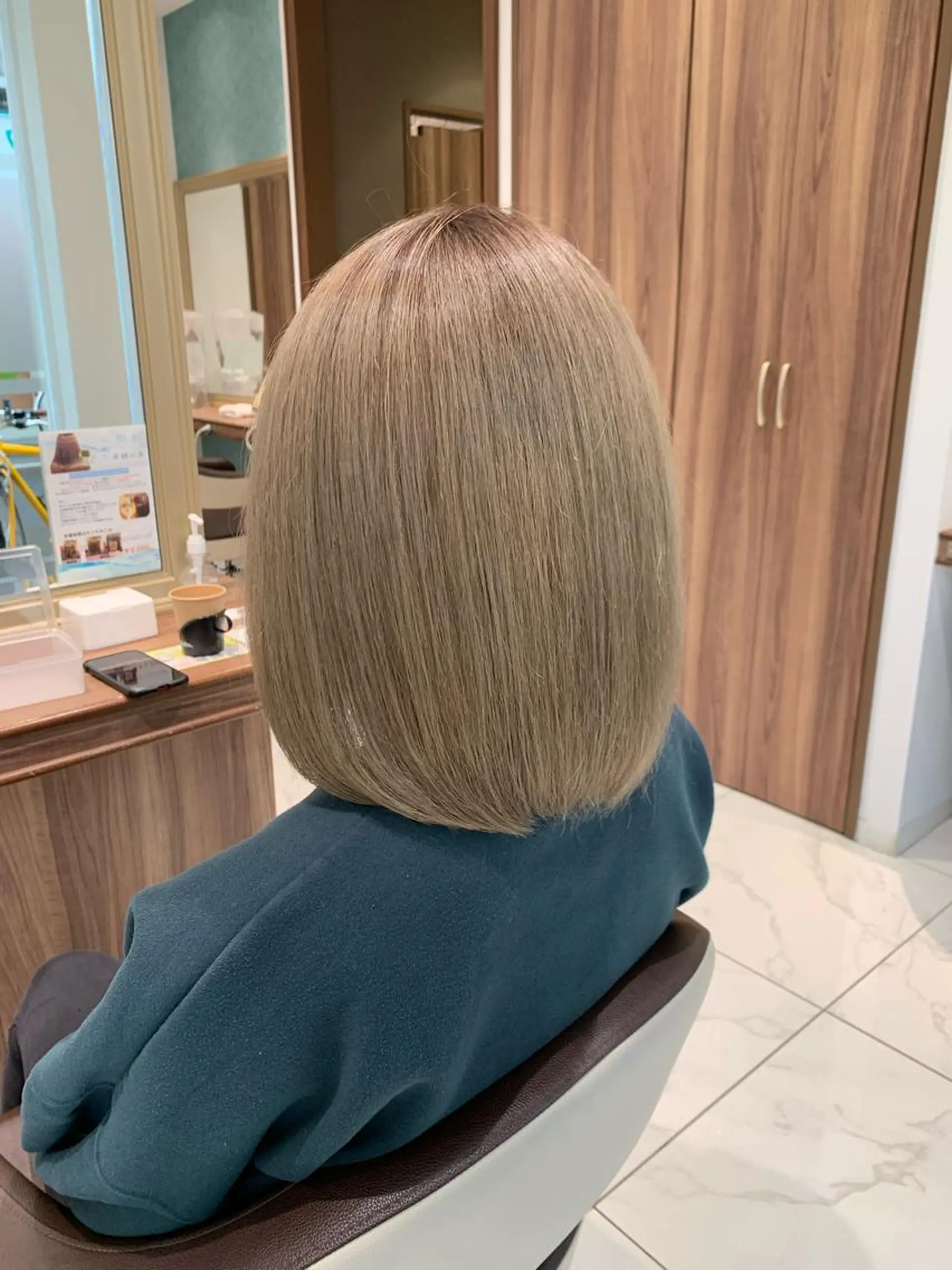 ミディアム カラー ベージュカラー ミルクティーベージュ 矯正モデル募集中 店長　伊熊祐紀のヘアスタイル