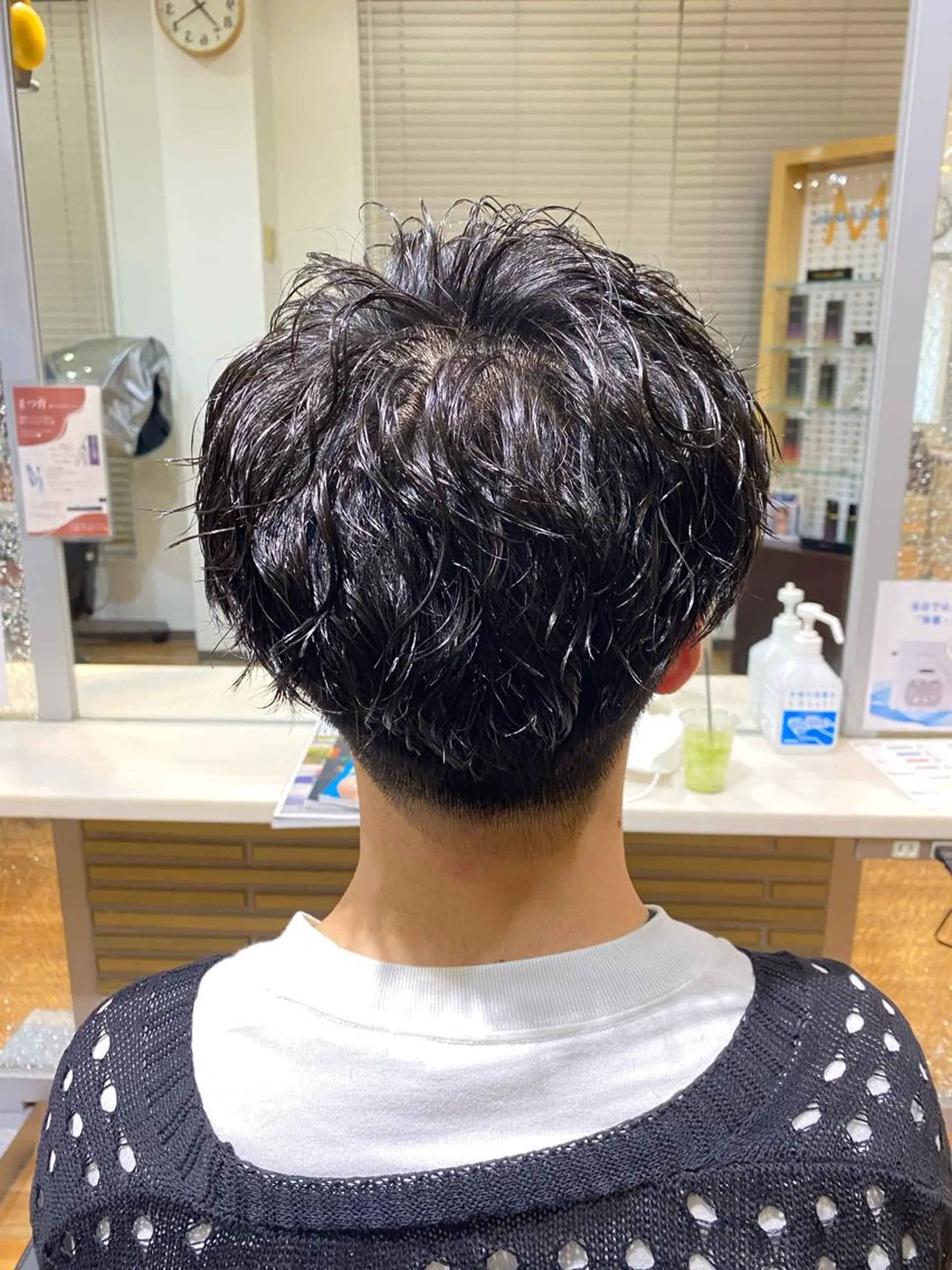 ショート パーマ メンズ メンズパーマ スパイラルパーマ DOI   HAIR MAKE MODE所属・土井 祐之介のヘアスタイル