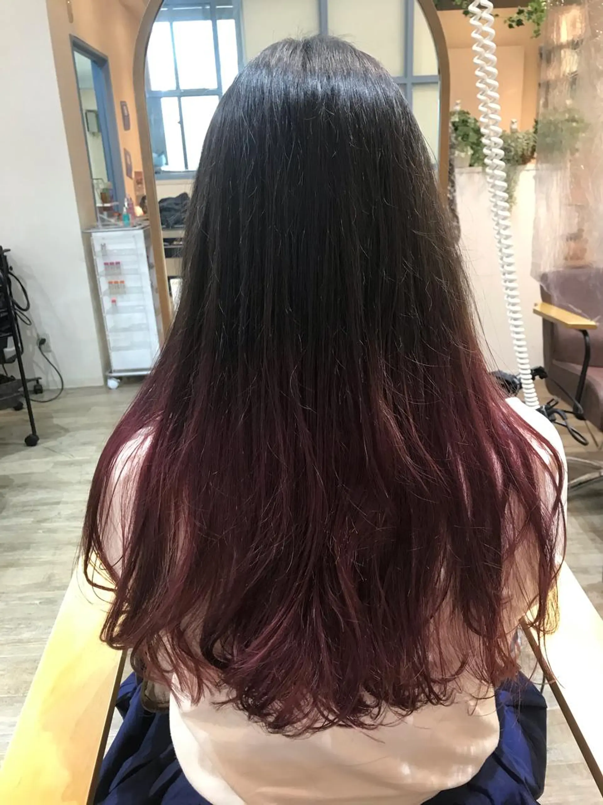 ロング 横浜関内髪質改善 re:Magoのヘアスタイル