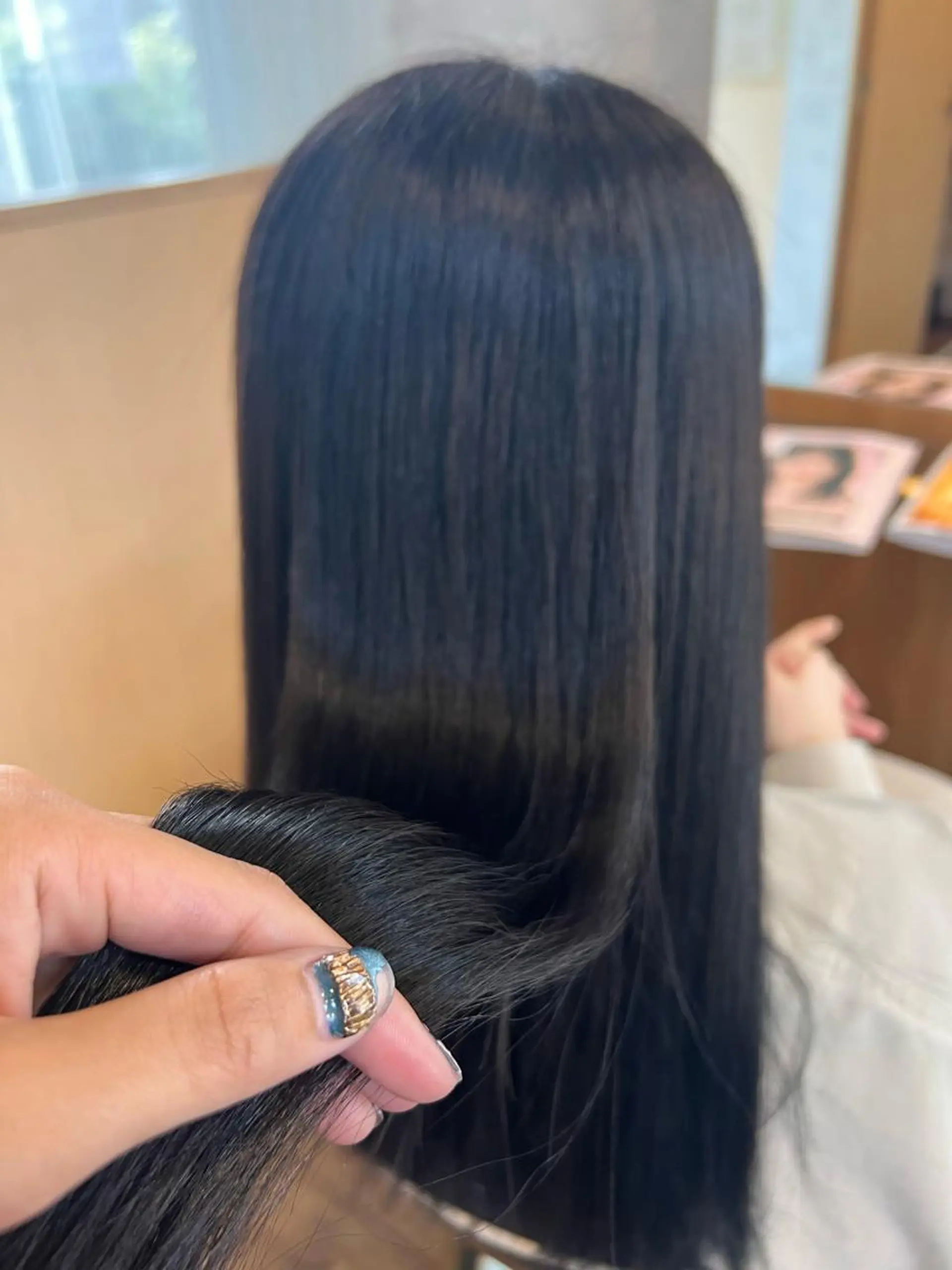 ロング カラー 黒髪 ブルーカラー ブルーブラック 🌻井上 マリー🌻のヘアスタイル