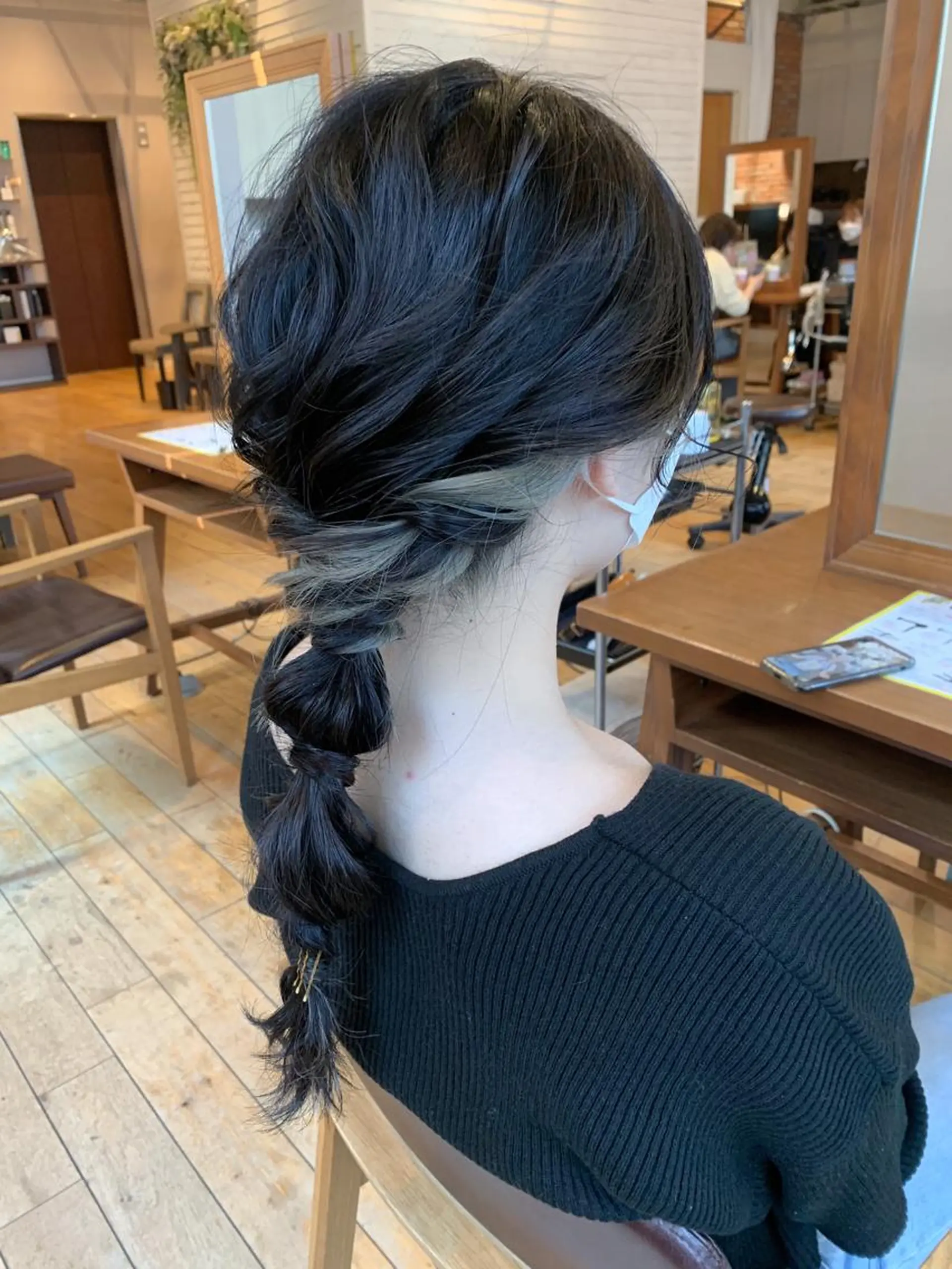 ロング カラー ヘアアレンジ インナーカラー 顔周りカット/アレン ジ/カラー小野寺紗良のヘアスタイル