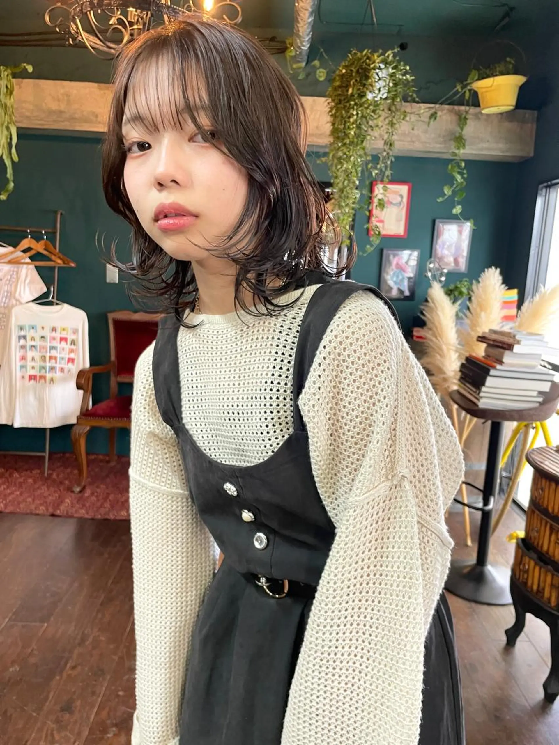ミディアム ウルフカット カット トリートメント vivre libre所属・vivre libreのヘアスタイル