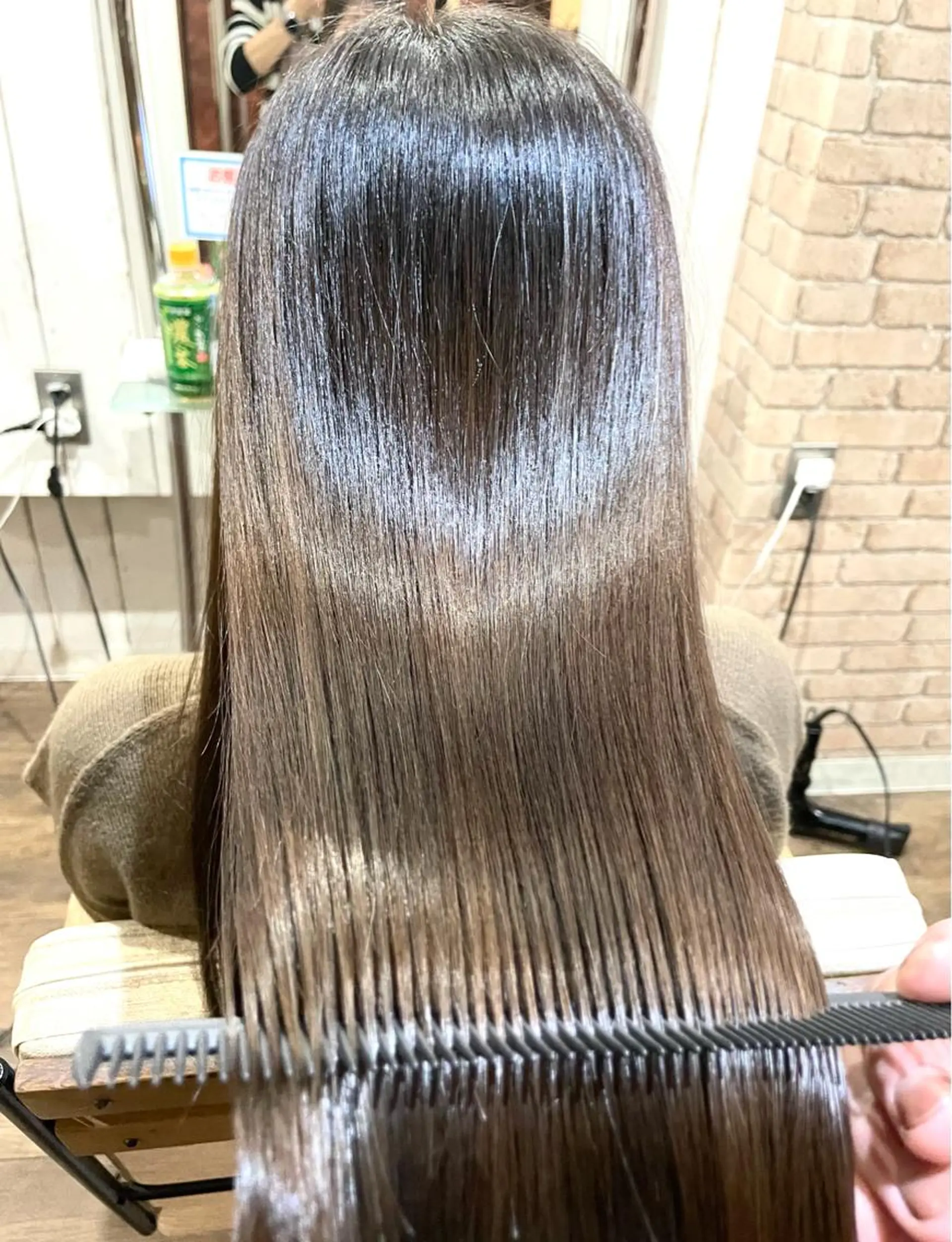 ロング カラー ヘアアレンジ MiU所属・韓国×髪質改善×美髪 縮毛矯正×レイヤーのヘアスタイル