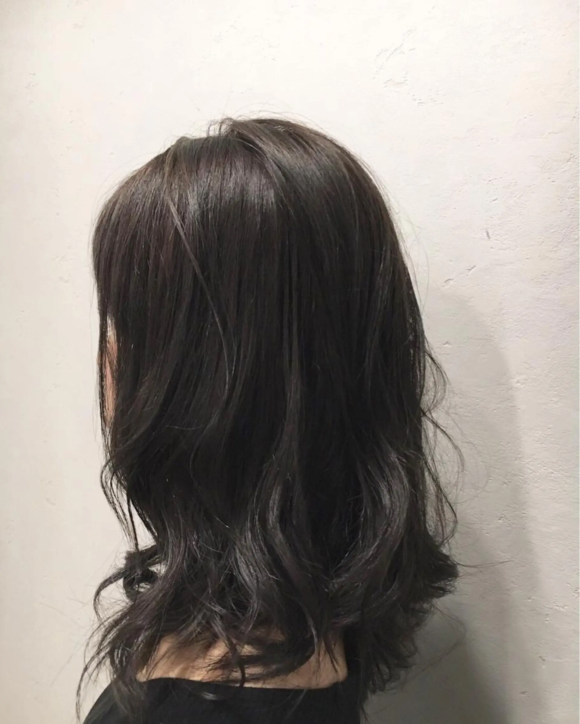 セミロング カラー アディクシーカラー アッシュ 透明感カラー ダークアッシュ JIL BLAN 京都のヘアスタイル