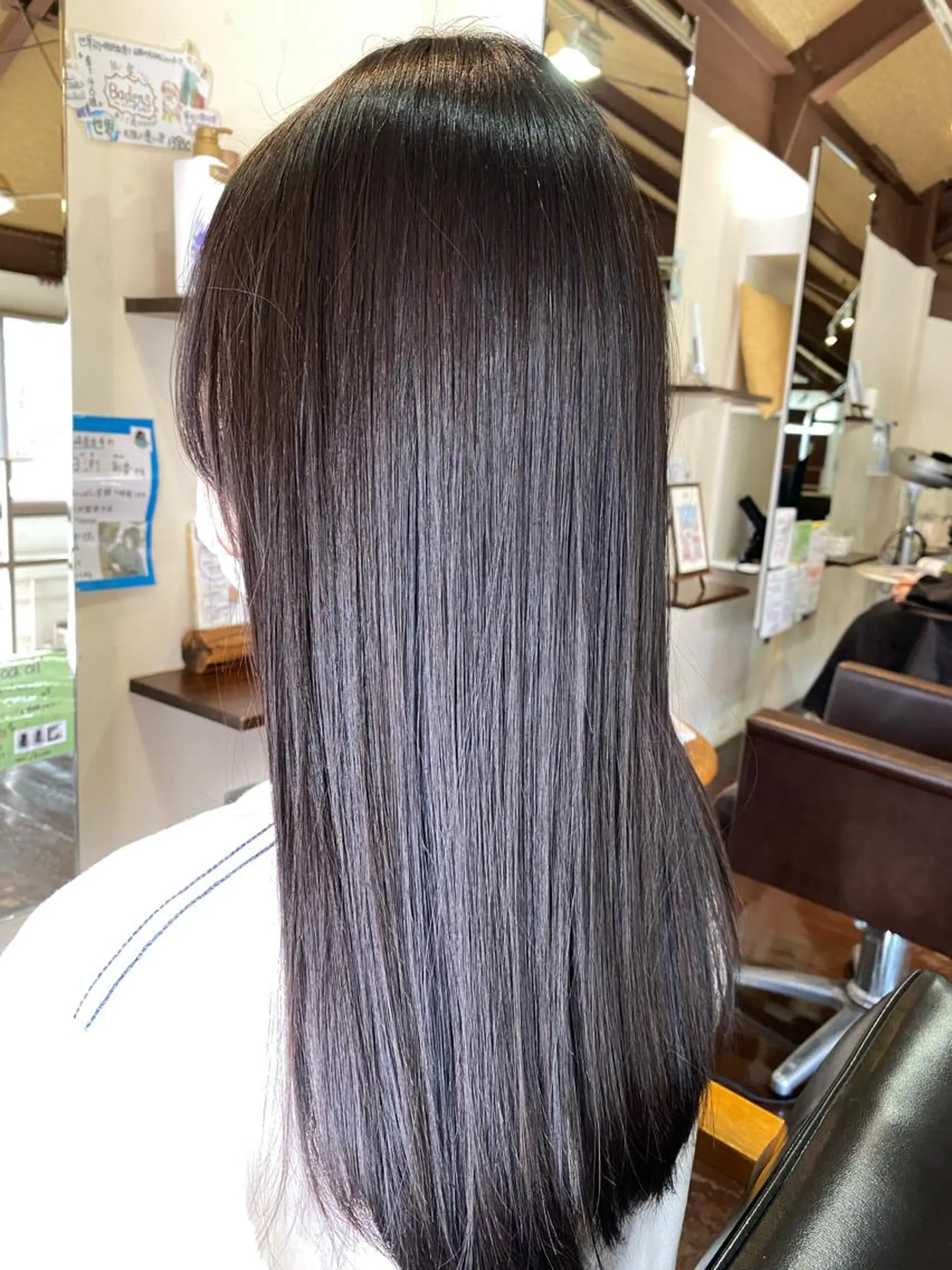ロング トリートメント AIRFLOW Another Lagoon所属・横野 朱音のヘアスタイル