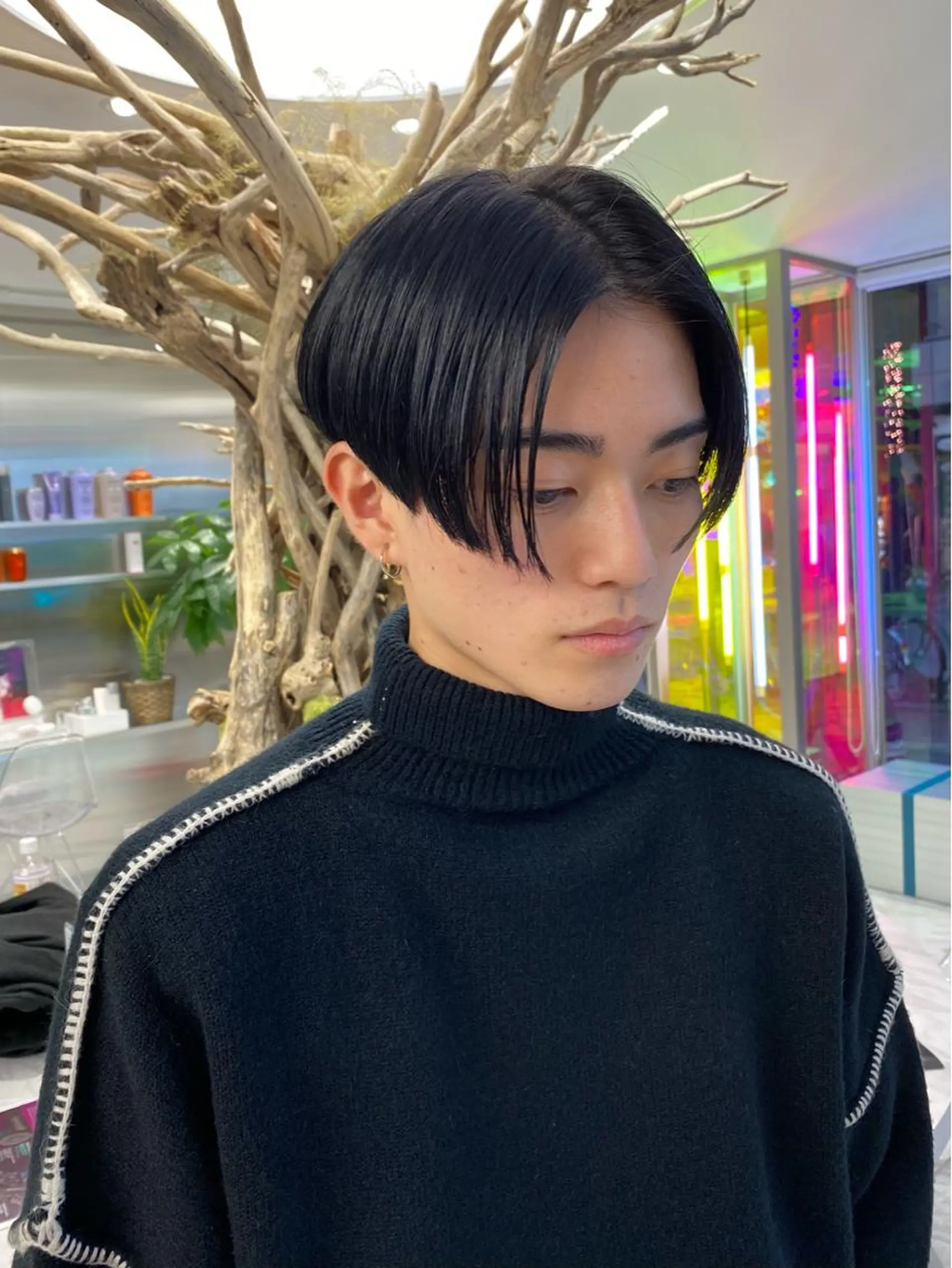 ショート カラー メンズ センターパート カット mai🤍縮毛酸性ス トレート/アイリストのヘアスタイル