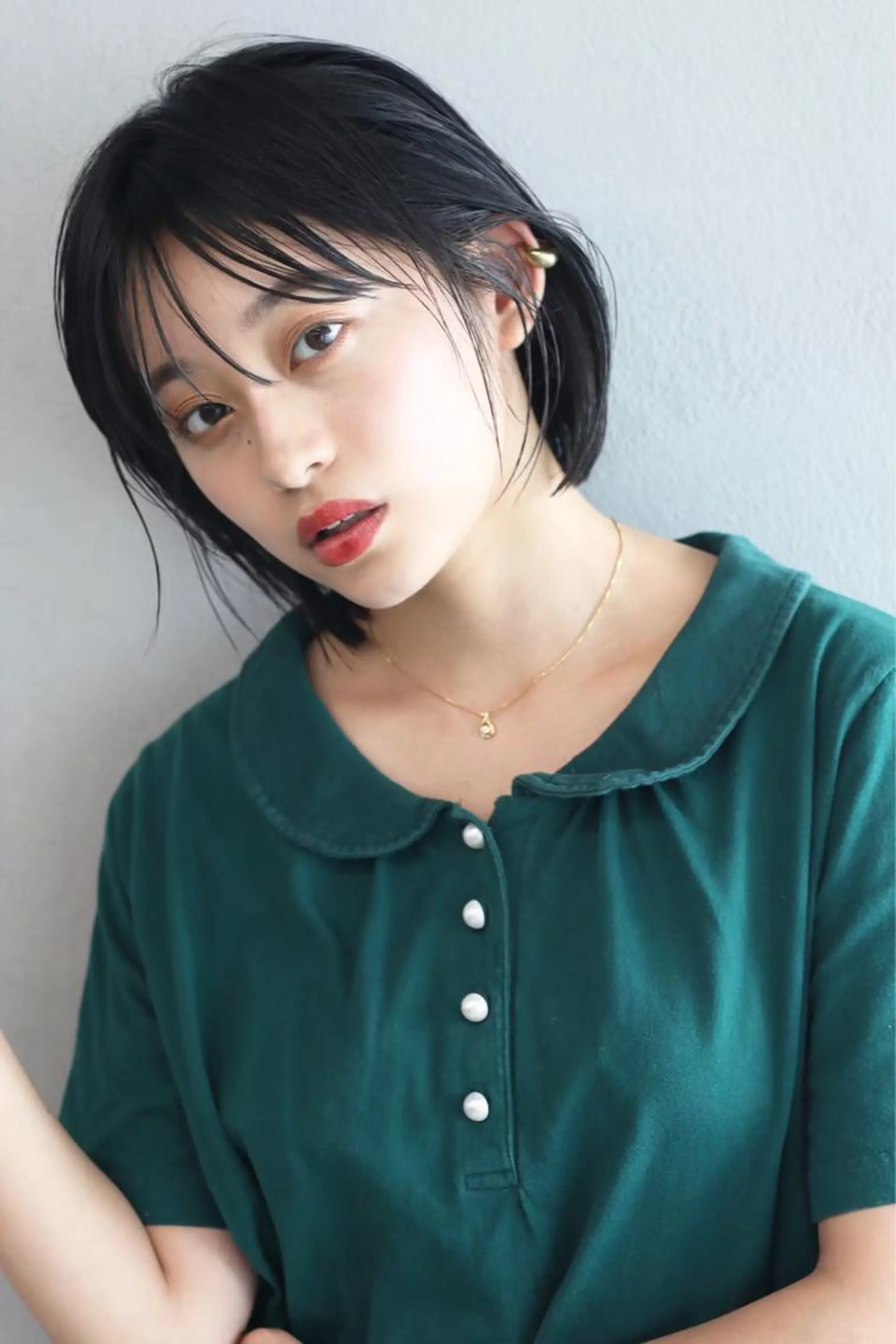 ショート ワンレンボブ ボブ カット 柏 ウルフ/レイヤー 田中佐和🐺のヘアスタイル