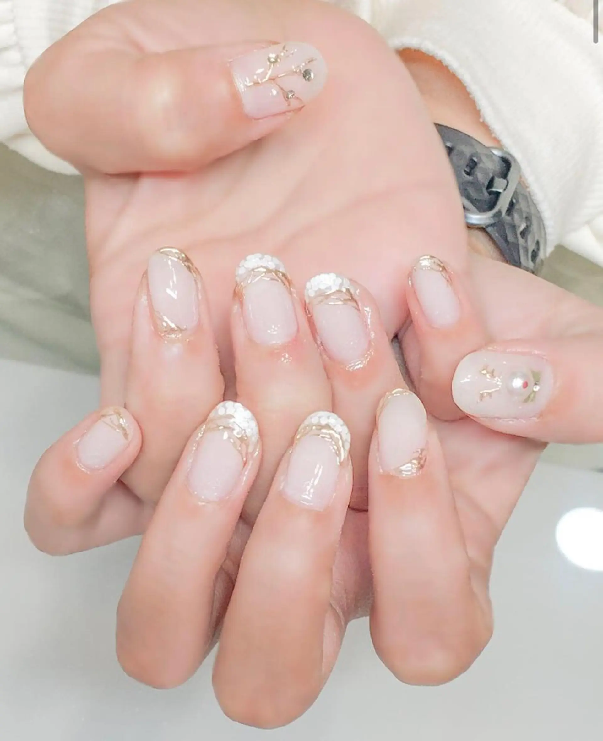 ネイル フレンチネイル ジェルネイル キラキラネイル 冬ネイル クリスマス Nyanco Nailのネイルデザイン