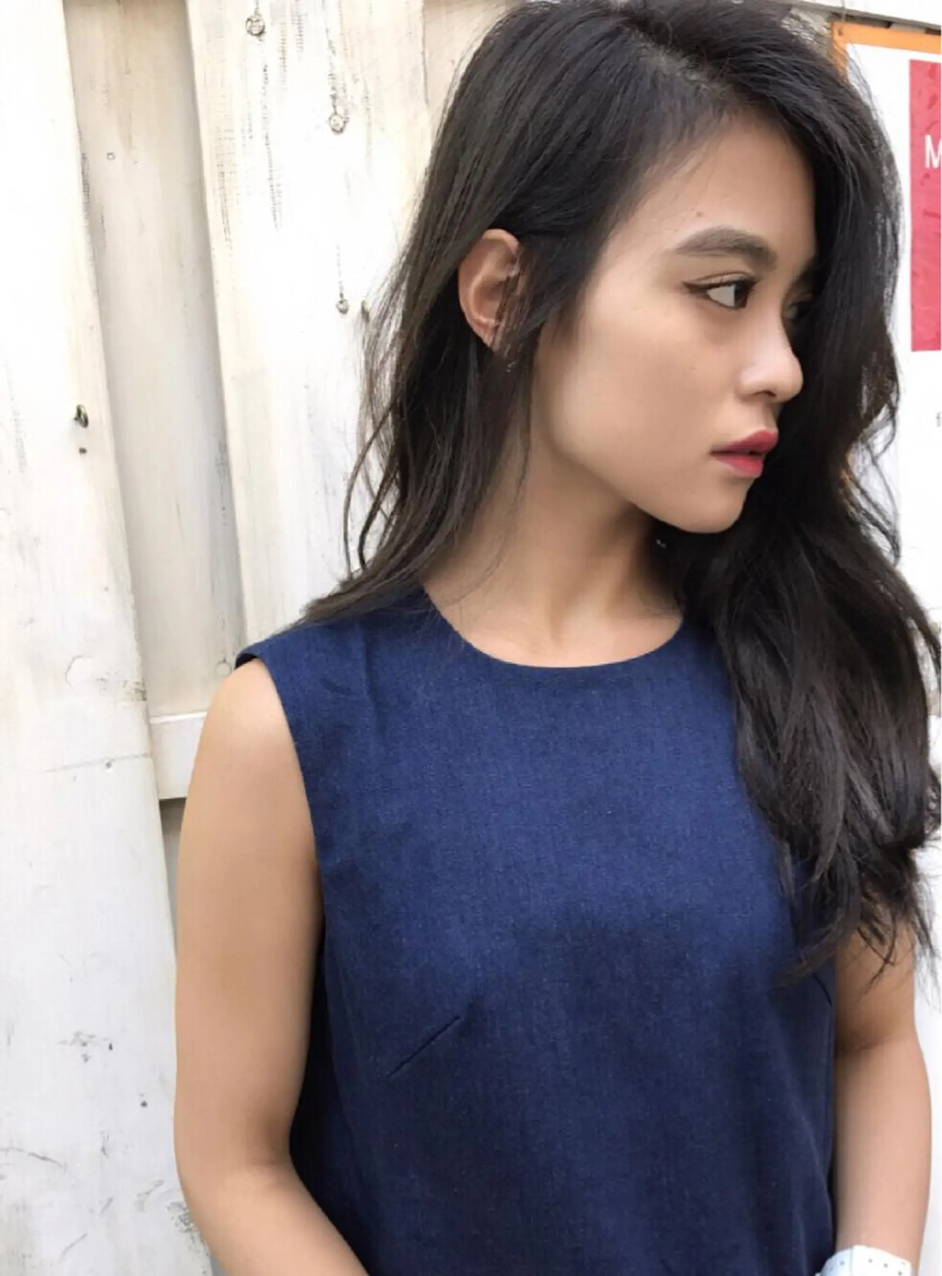ロング カラー ブルーカラー ブルージュ かきあげバング ロング シェアサロン　salowin所属・✨ブリーチなし透明感 カラー🥇ユースケのヘアスタイル