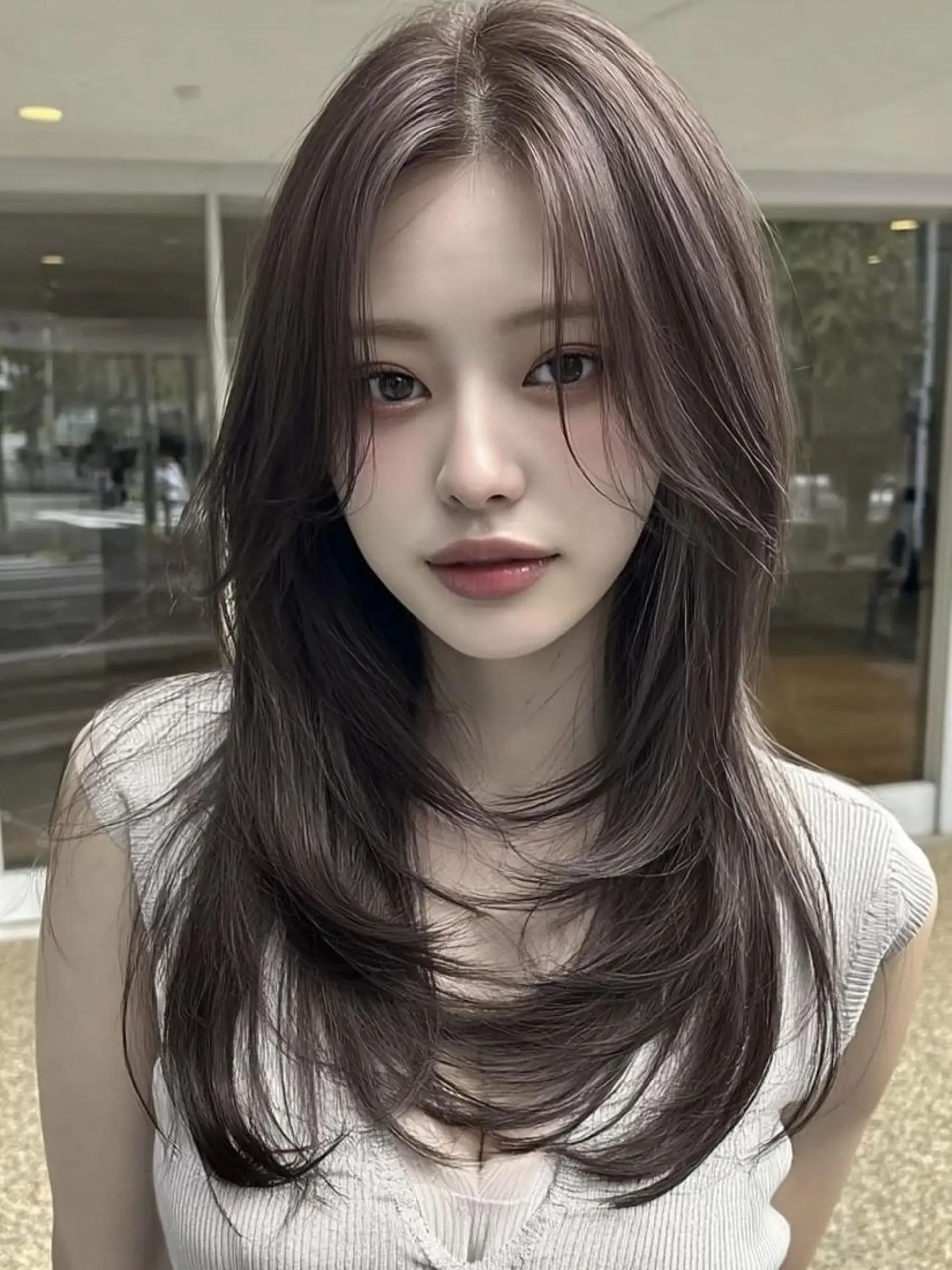 カラー ロング 透明感カラー 韓国風ヘア レイヤーカット 小顔カット カット ヘアカラー 🖤🤍石川 アイリ🤍🖤のヘアスタイル