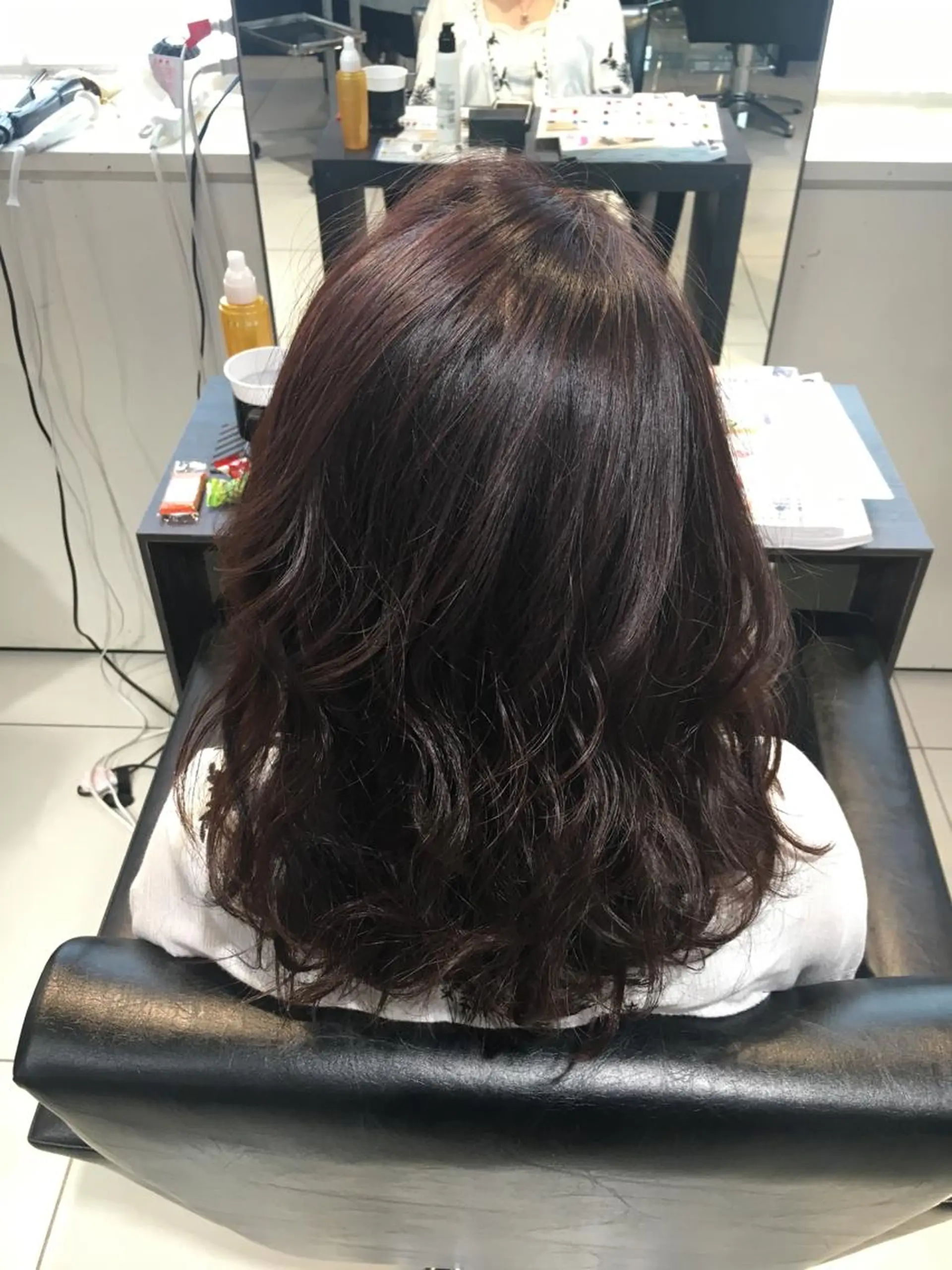 ミディアム カラー アッシュ カット ヘアカラー トリートメント 【似合うが見つかる】 Hanaのヘアスタイル