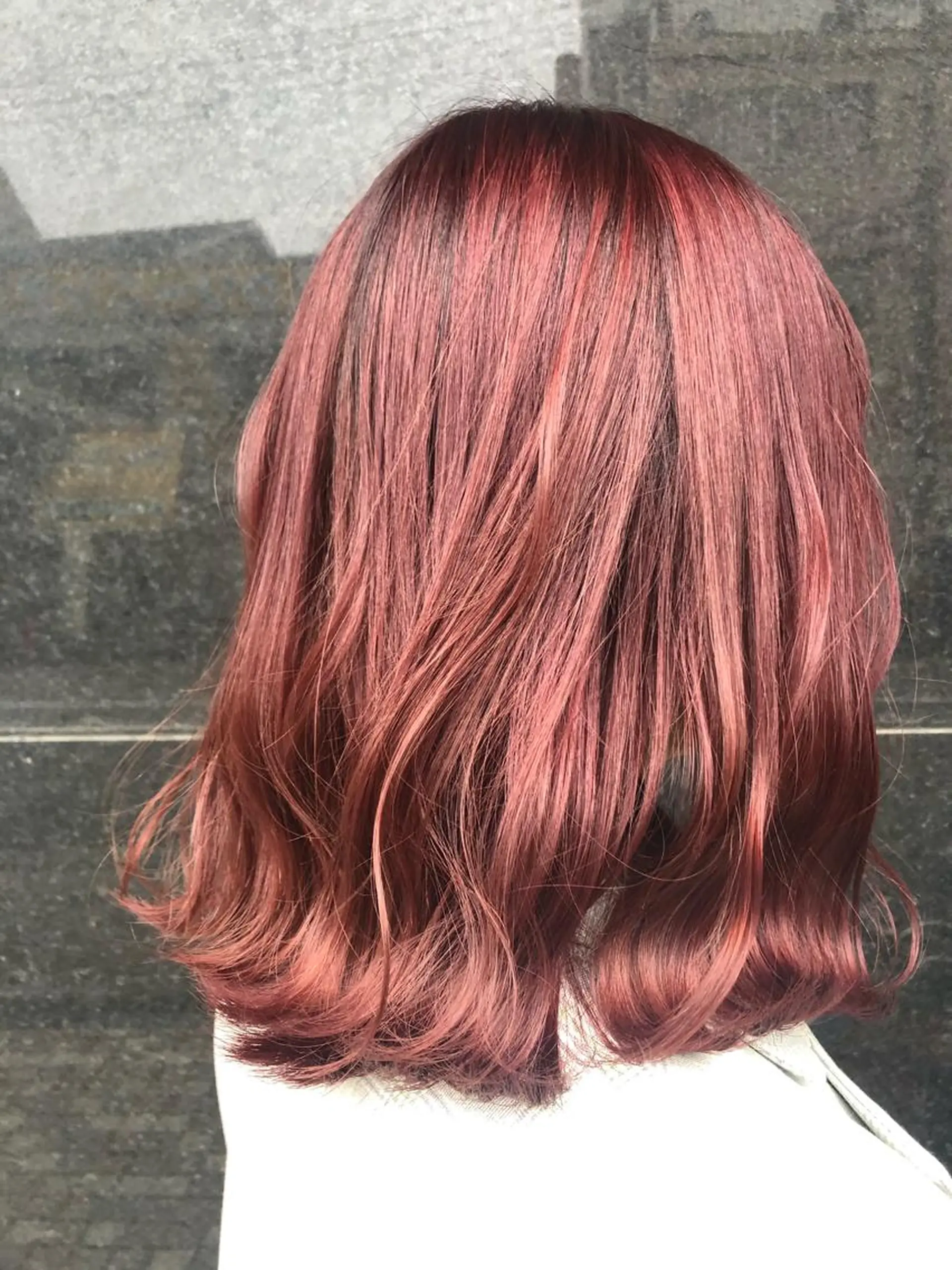 ミディアム カラー ブリーチ ピンクカラー eclat suzumiのヘアスタイル
