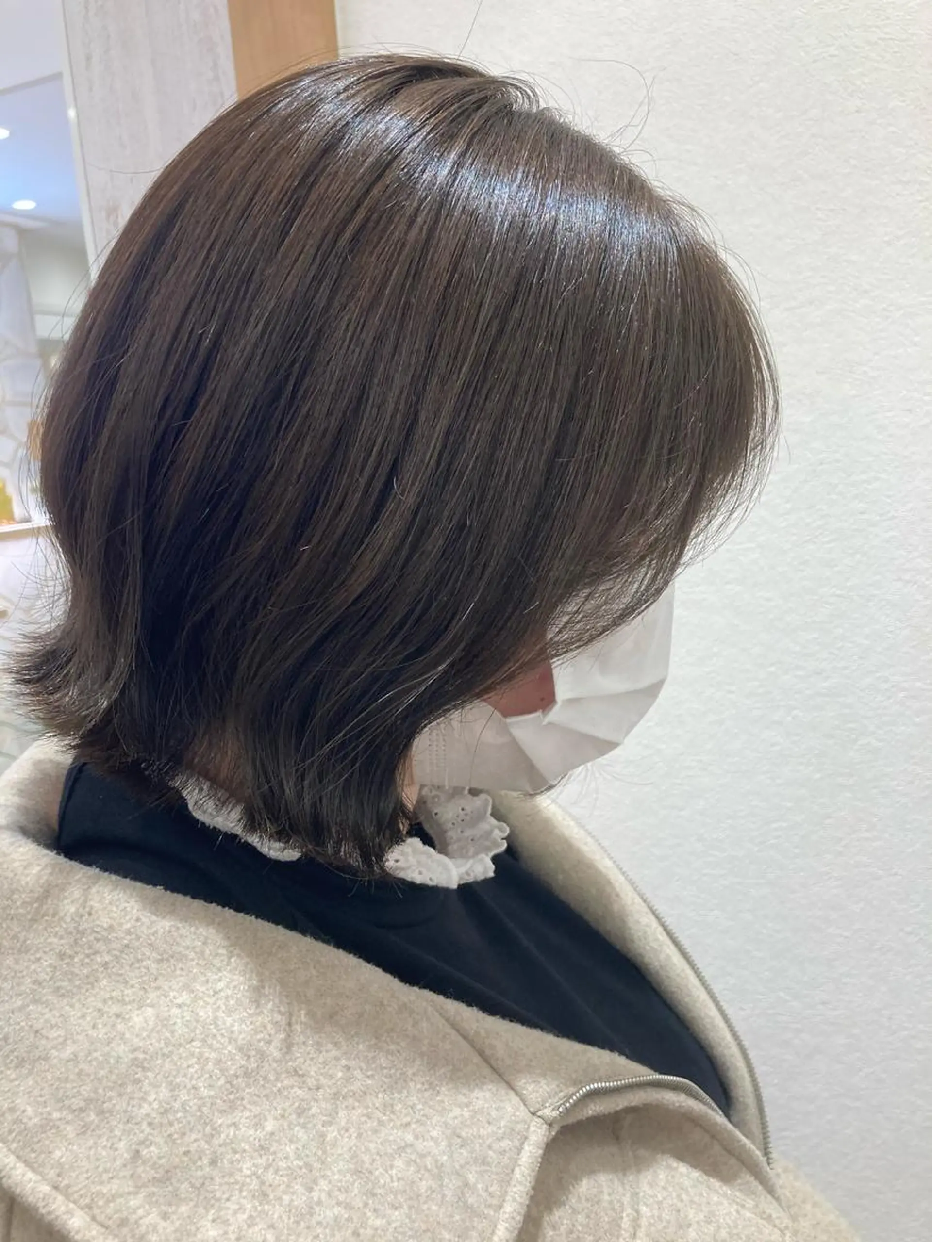 ショート カラー アッシュ オリーブアッシュ 野村 さなみ✨ぱっつんボブのヘアスタイル