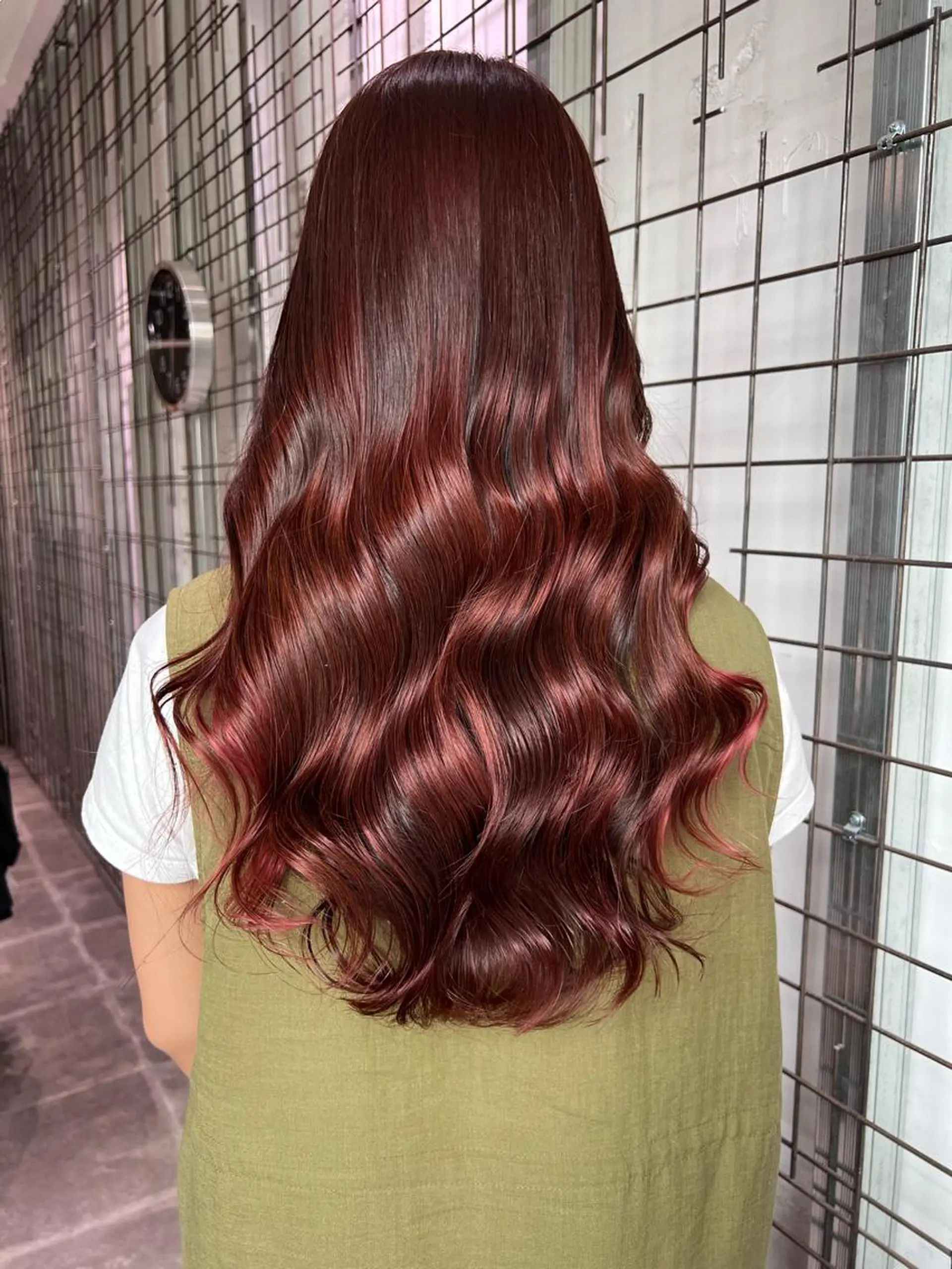 カラー ブラウンカラー ピンクカラー ヘアカラー AYANE 韓国ヘア /レイヤーカットのヘアスタイル