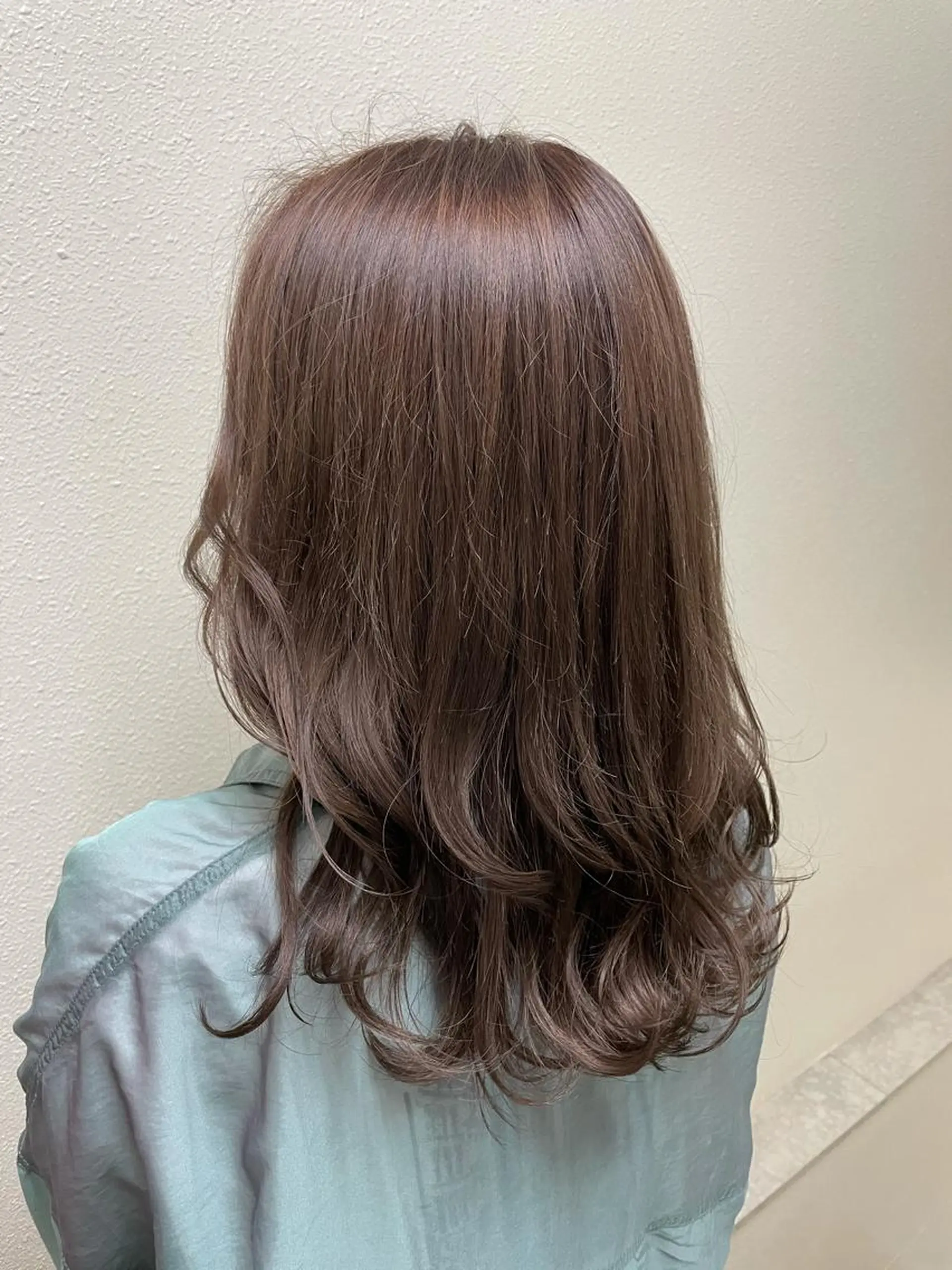 ミディアム カラー パーマ ヘアアレンジ メンズ キッズ ネイル マツエク・マツパ メンズバレイヤージュ メンズブリーチ メンズハイライト メンズインナーカラー メンズ韓国風 メンズ特化 しゅうへいのヘアスタイル