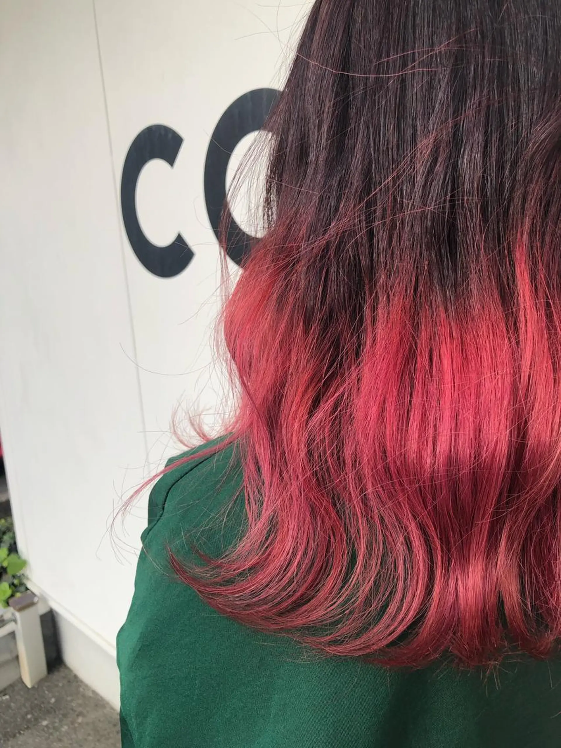 カラー グラデーションカラー ピンクカラー カノエ 乃木店のヘアスタイル