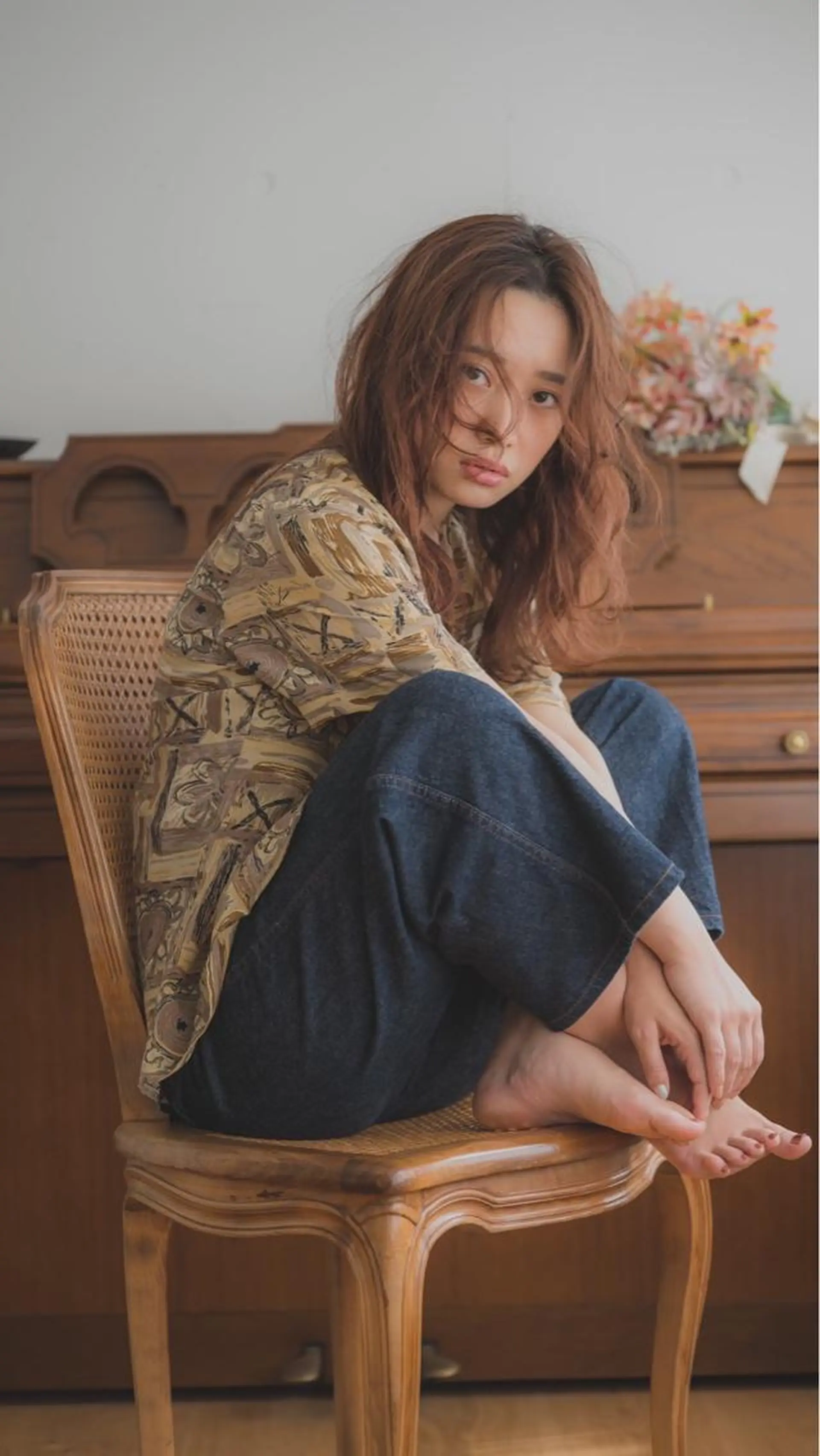 ミディアム カラー THE DAY所属・AKI HASHIMOTOのヘアスタイル