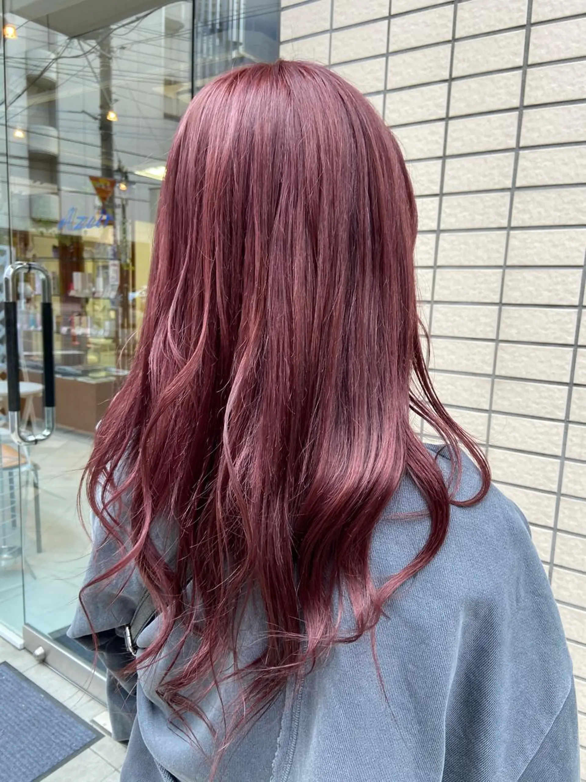 ロング カラー ブリーチ ピンクカラー レッドカラー ヘアカラー トリートメント 菊地 美憂のヘアスタイル