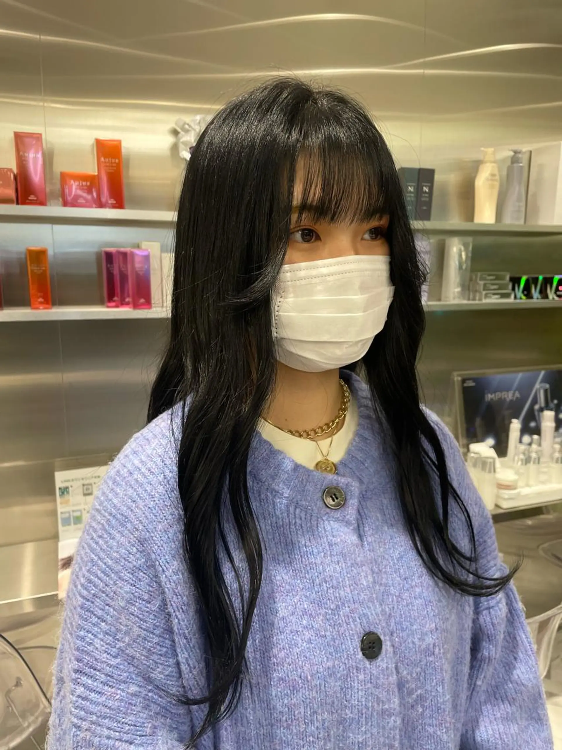 ロング カラー 黒髪 ブルーカラー ブルーブラック オレンジ ヘアカラー 🧁はるひ/ ZEST八王子🟡のヘアスタイル