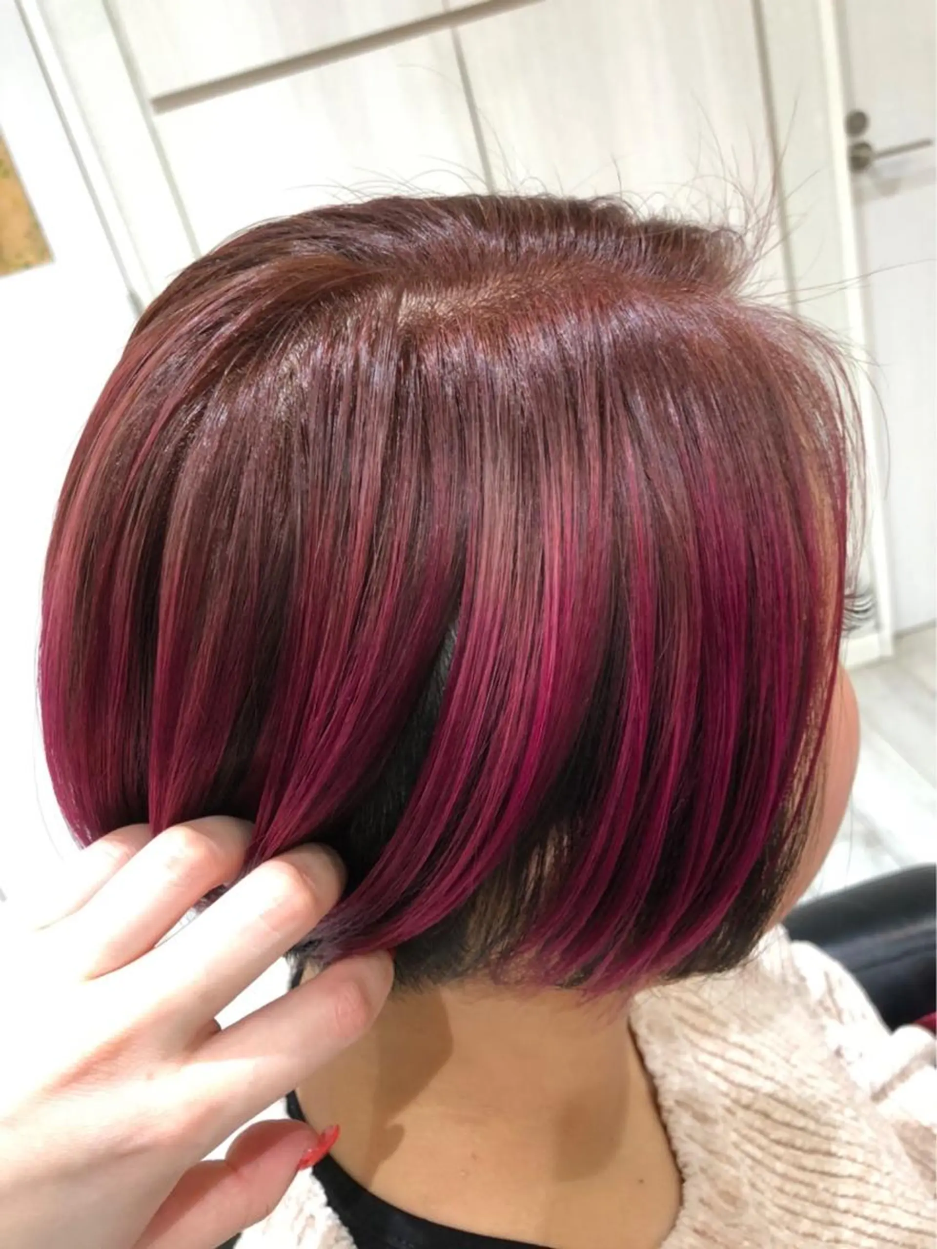 カラー ピンクカラー トレンドヘア🌿 chinariのヘアスタイル