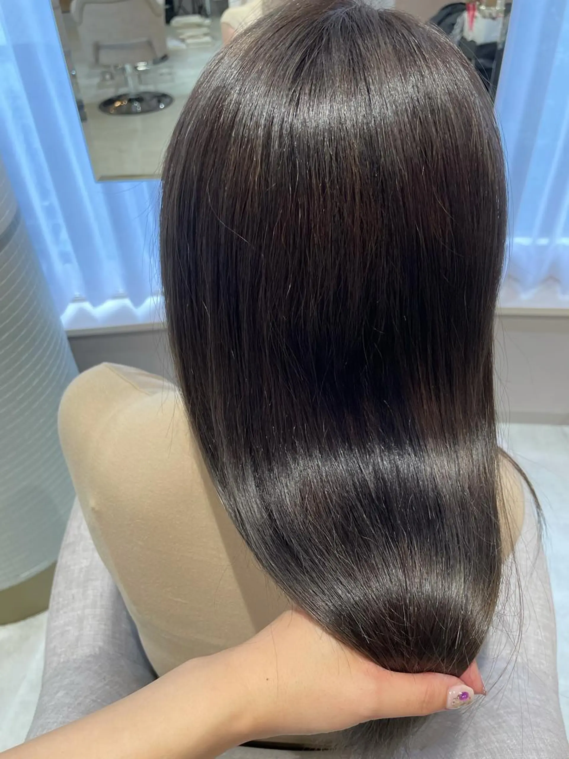 ロング ヘアカラー トリートメント ヘッドスパ Factory5【ファクトリーファイブ】所属・髪質改善お任せ ください♪ひとみのヘアスタイル