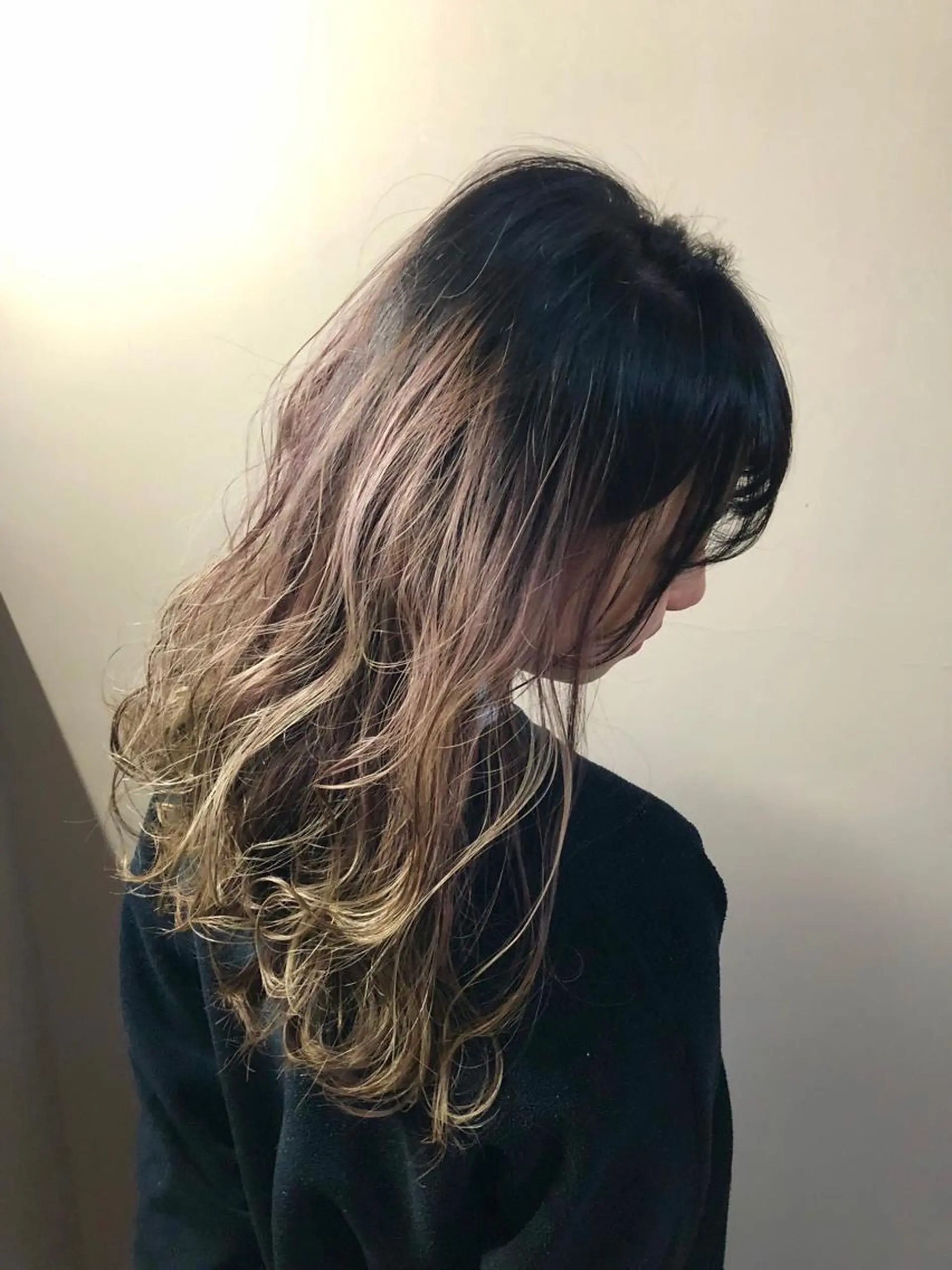 ロング カラー バレイヤージュ ピンクカラー レイヤーカット ヘアカラー トリートメント tuki yokohama所属・店長 小池アキトのヘアスタイル
