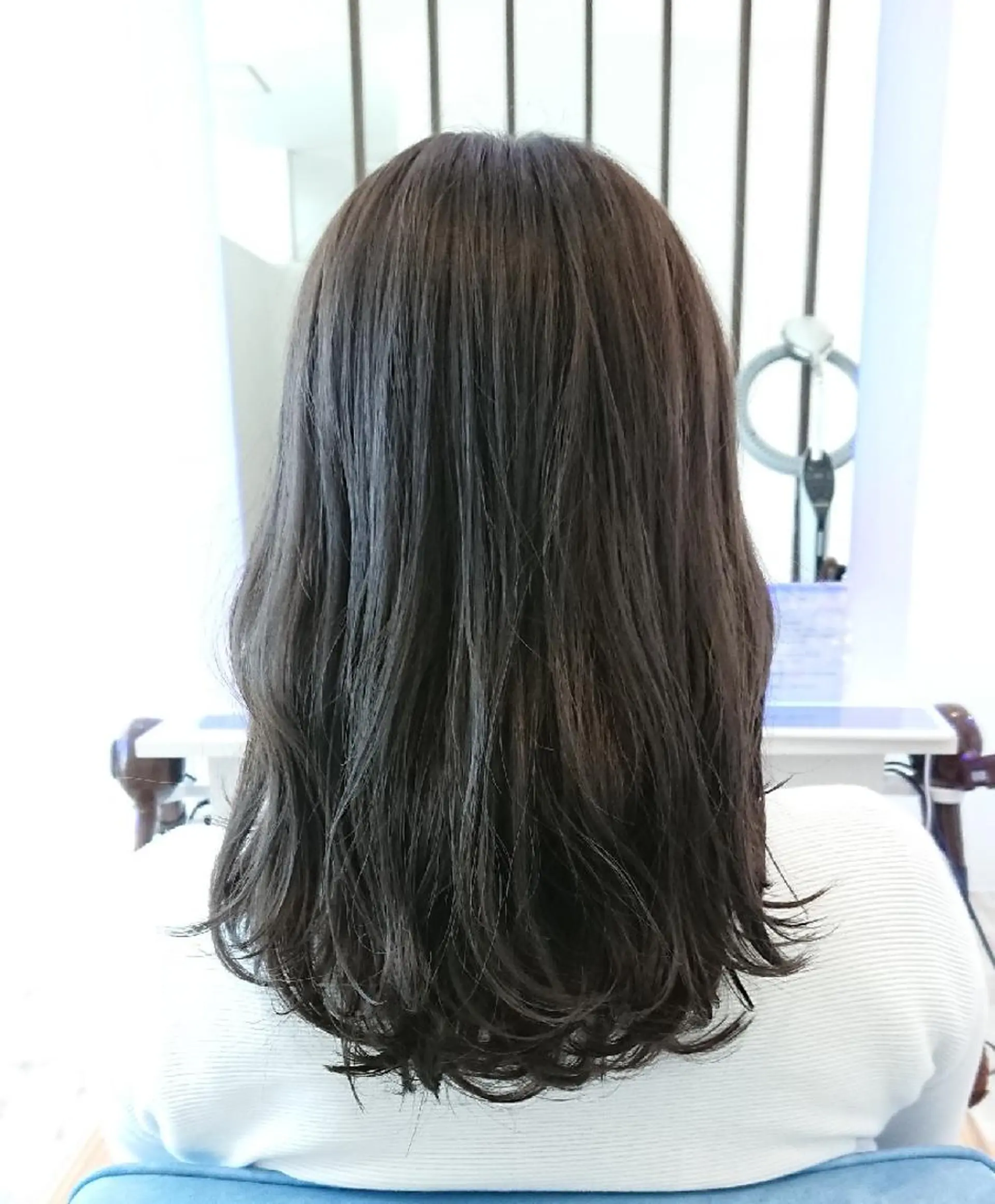 セミロング カラー ヘアアレンジ 小林 伸行のヘアスタイル