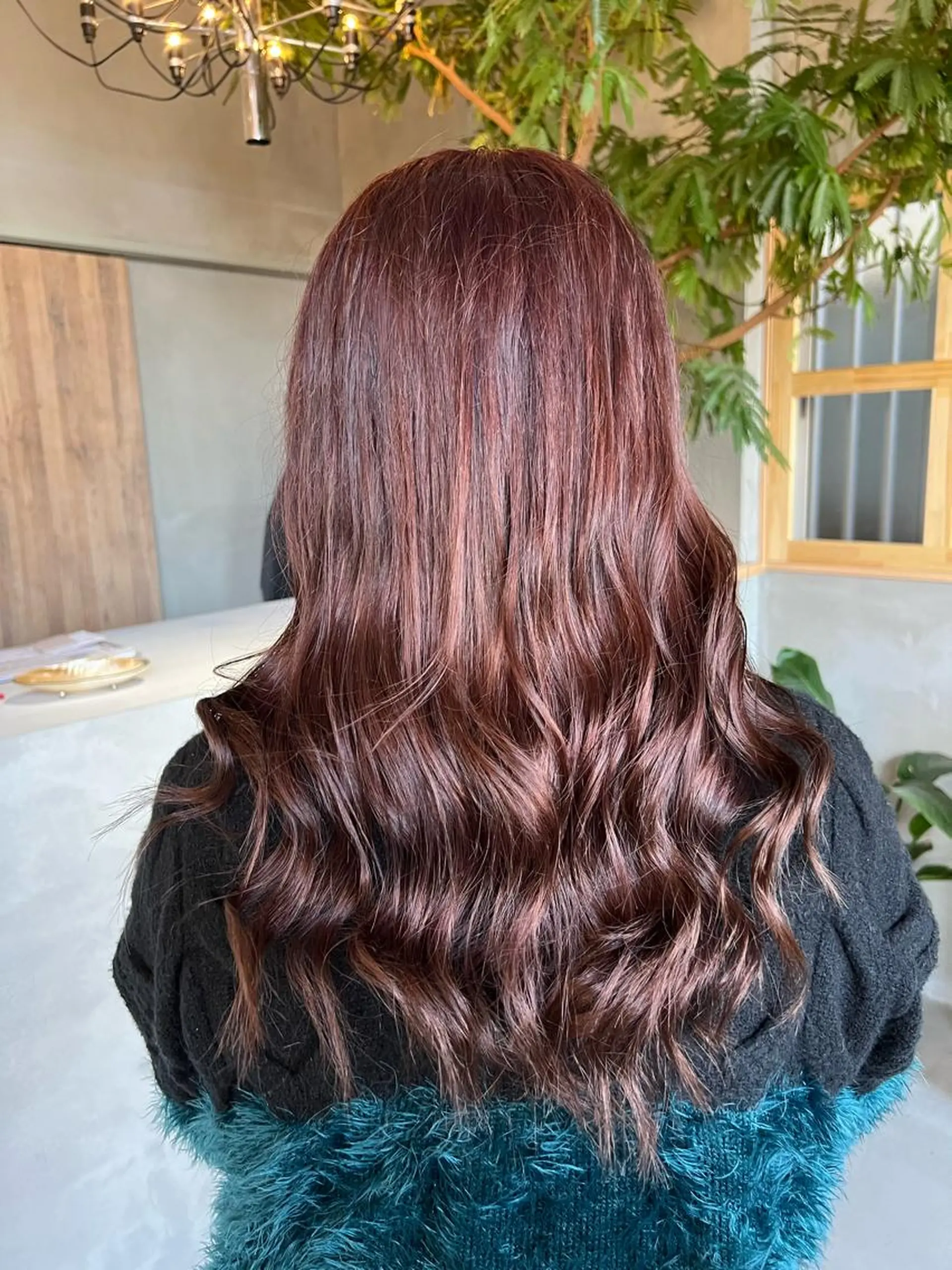 ロング カラー ハイライトカラー イルミナカラー インナーカラー ボブ ハイライト カット ヘアカラー SHINYA シンヤヘアーズのヘアスタイル