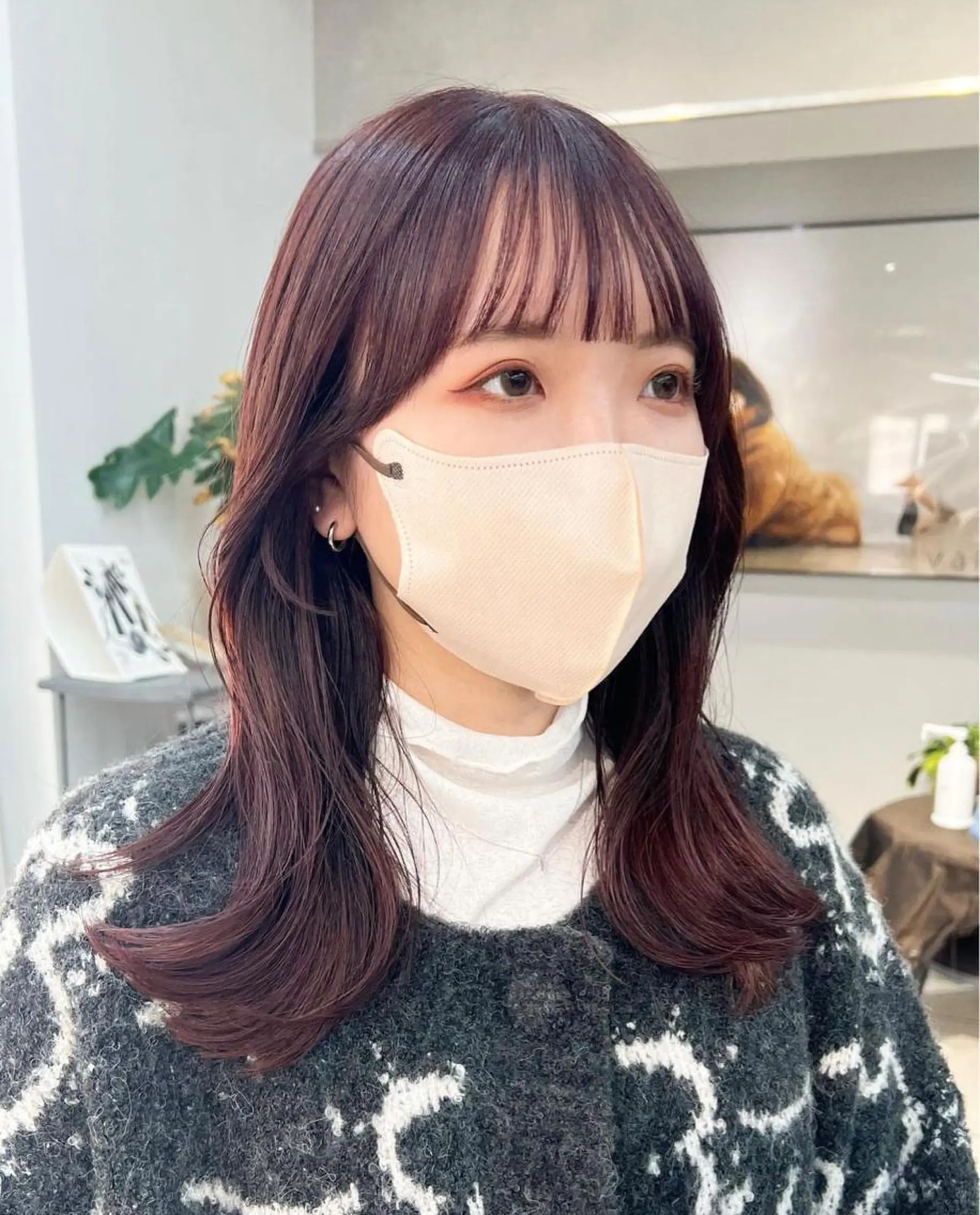セミロング カラー ヘアメイクで一癖ある オシャレ髪💐マナミのヘアスタイル