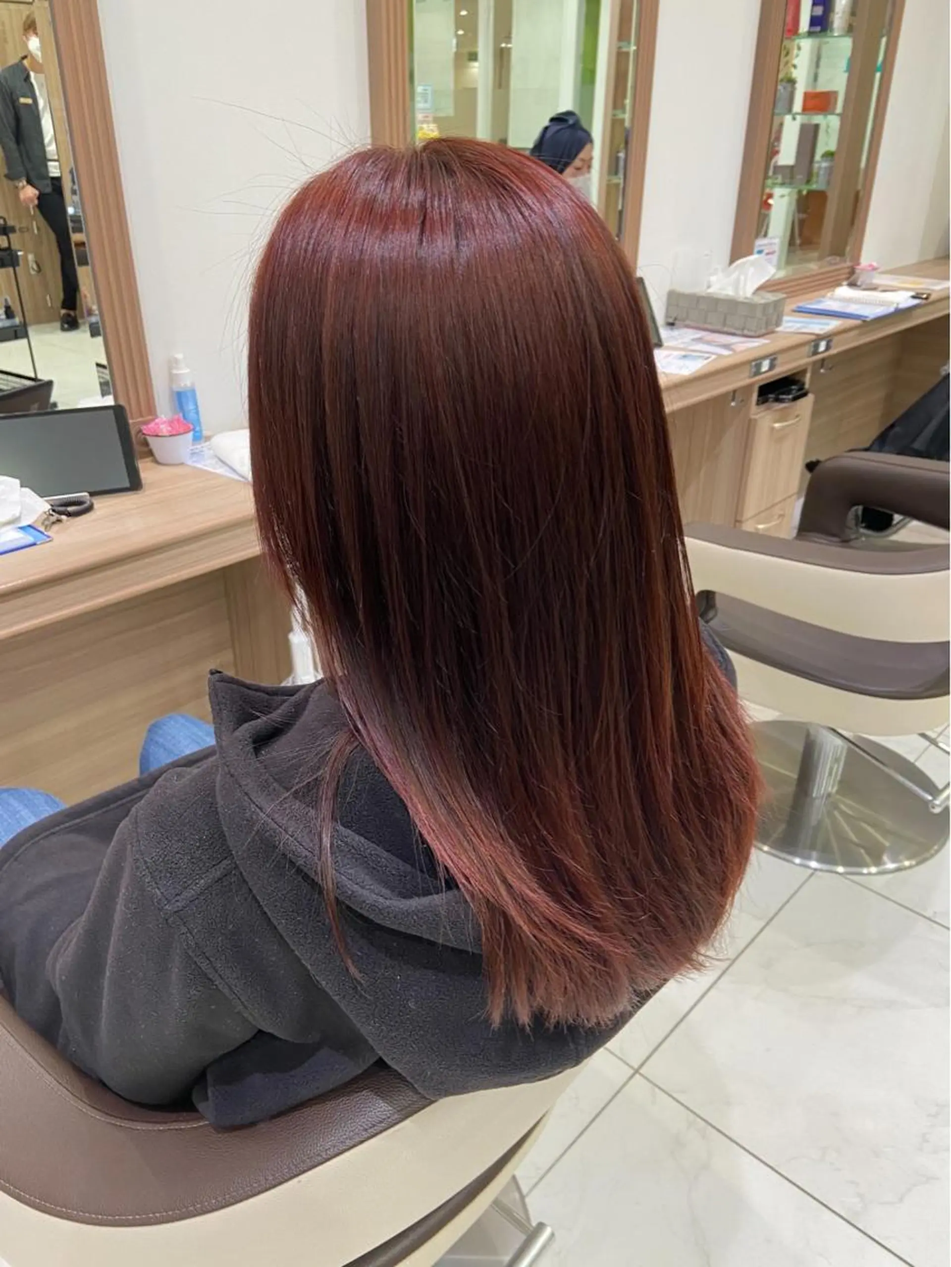 セミロング カラー ヘアカラー 奥村 美郁子のヘアスタイル