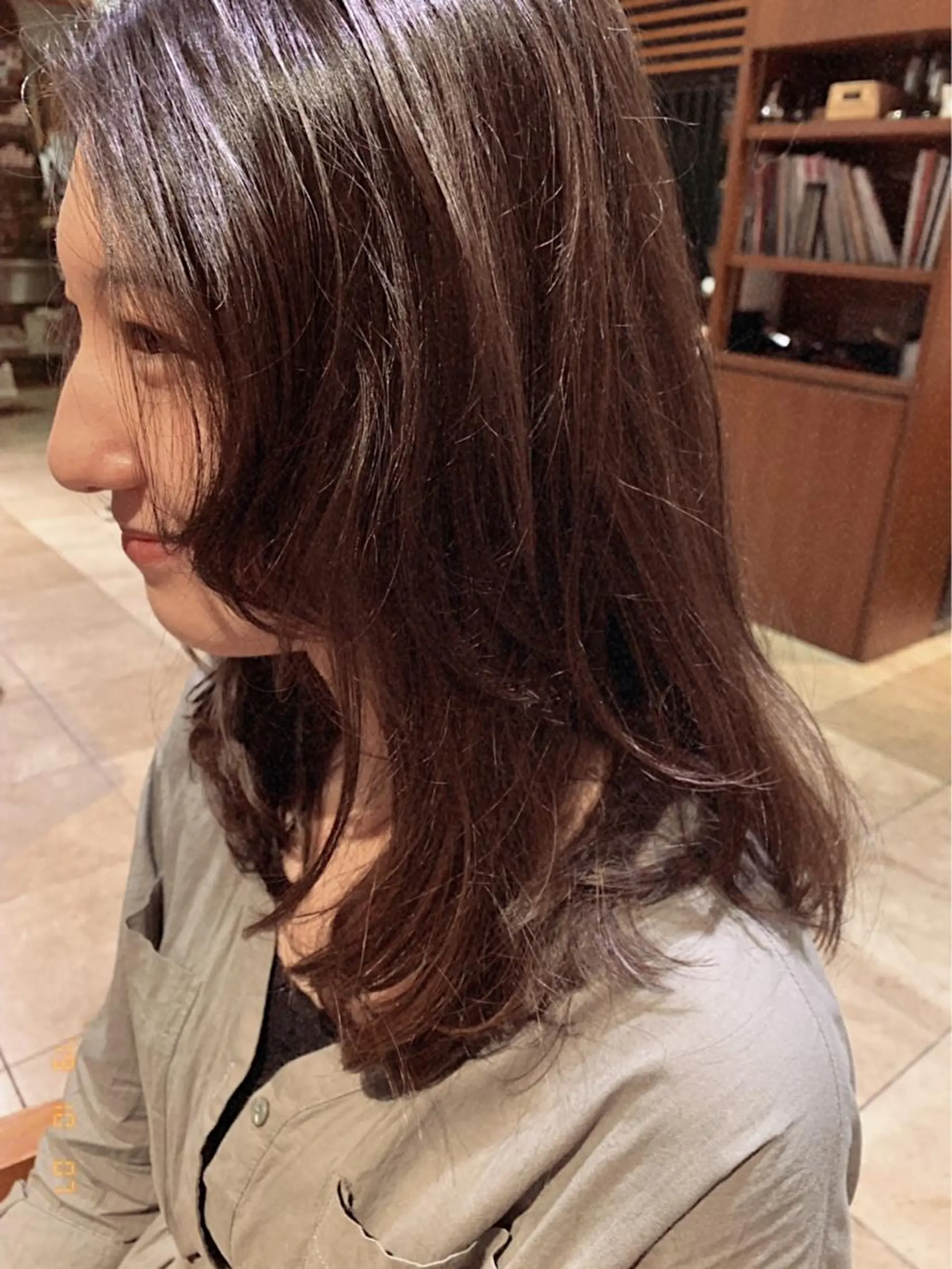 セミロング セミロングパーマ レイヤーカット ムトウ リンカのヘアスタイル