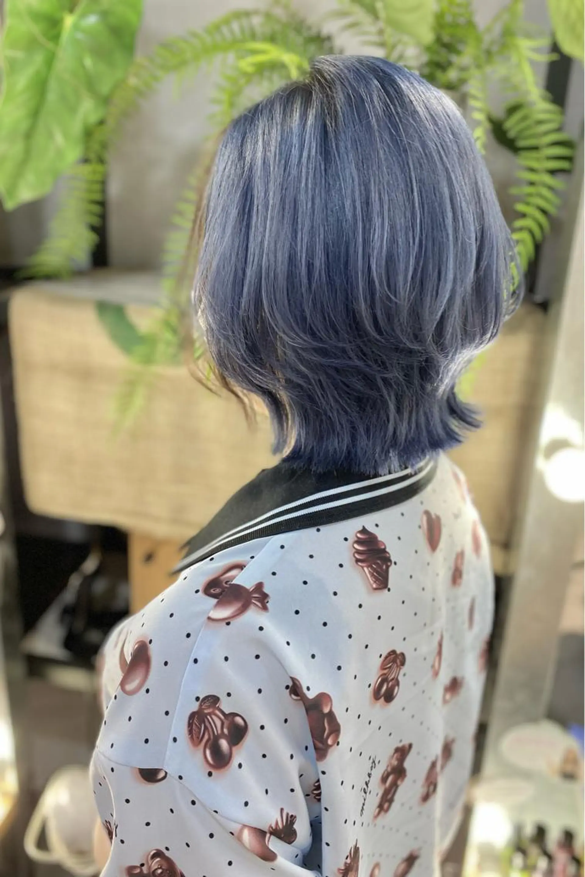 ミディアム カラー 菊地 紗矢のヘアスタイル