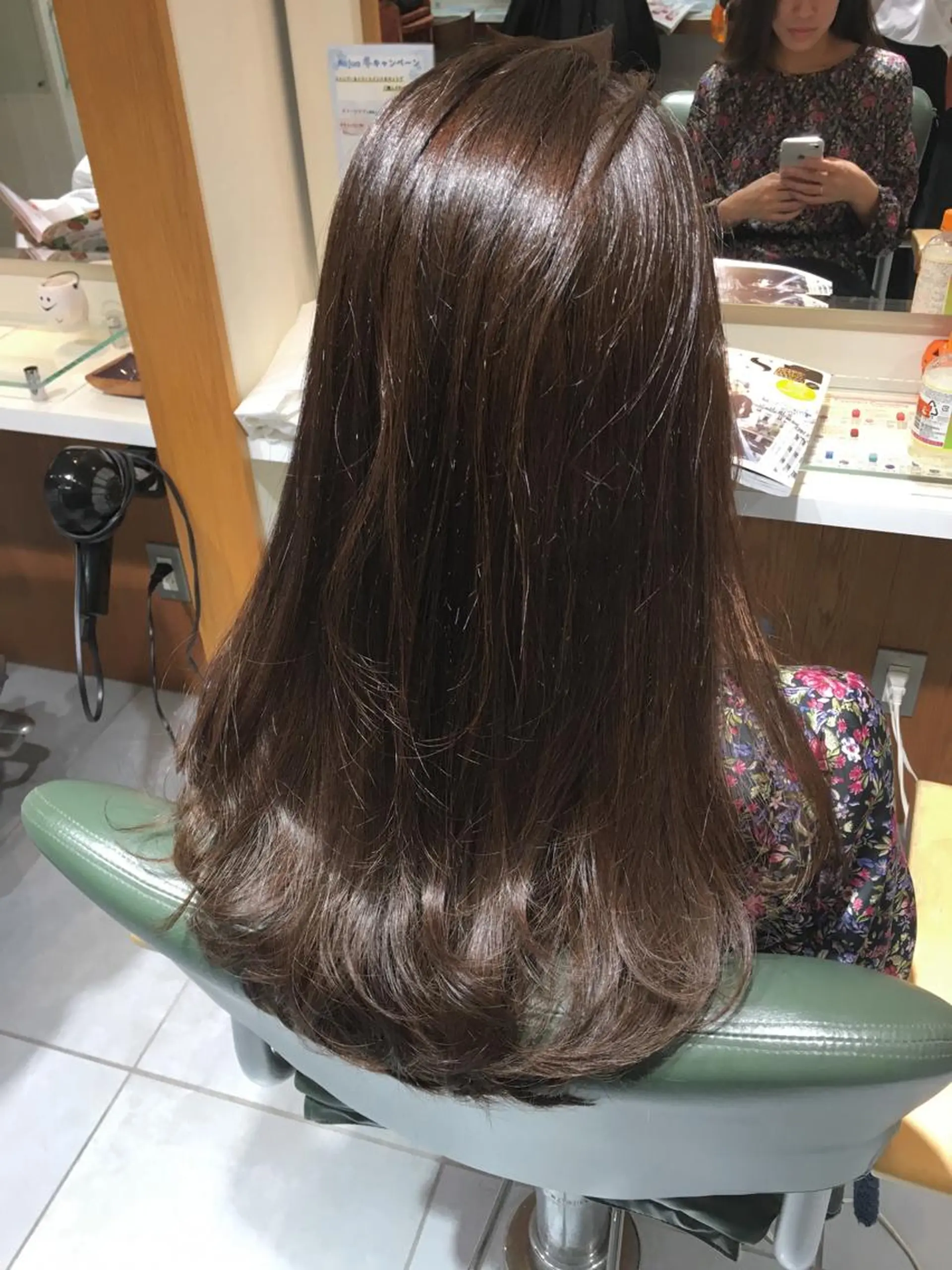 ロング カラー アディクシーカラー レイヤーカット ロング ローレイヤー トリートメント fukuyasu rikaのネイルデザイン