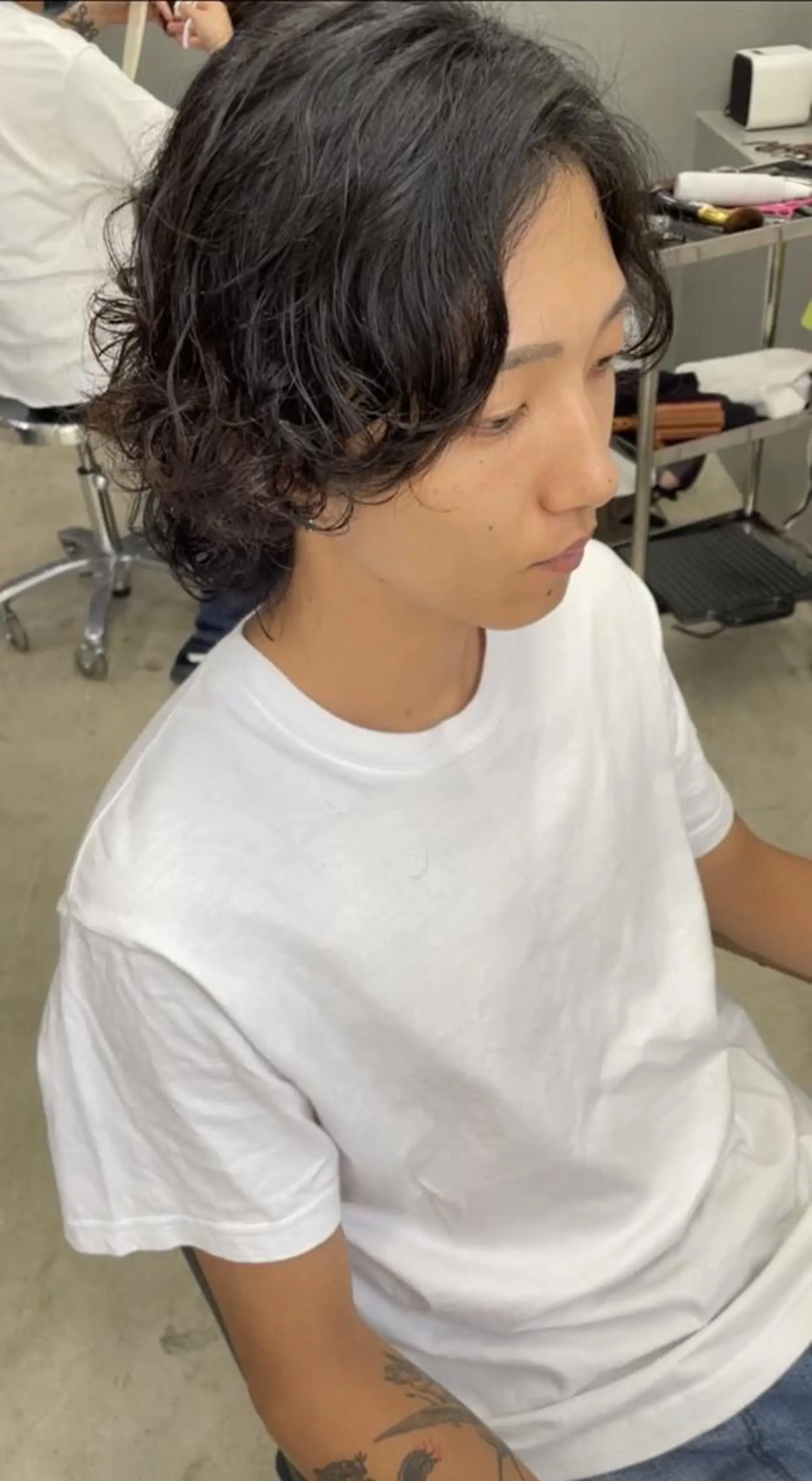 セミロング セミロングパーマ ハイライト ウルフカット ツイストパーマ メンズ専門サロン wokeのヘアスタイル