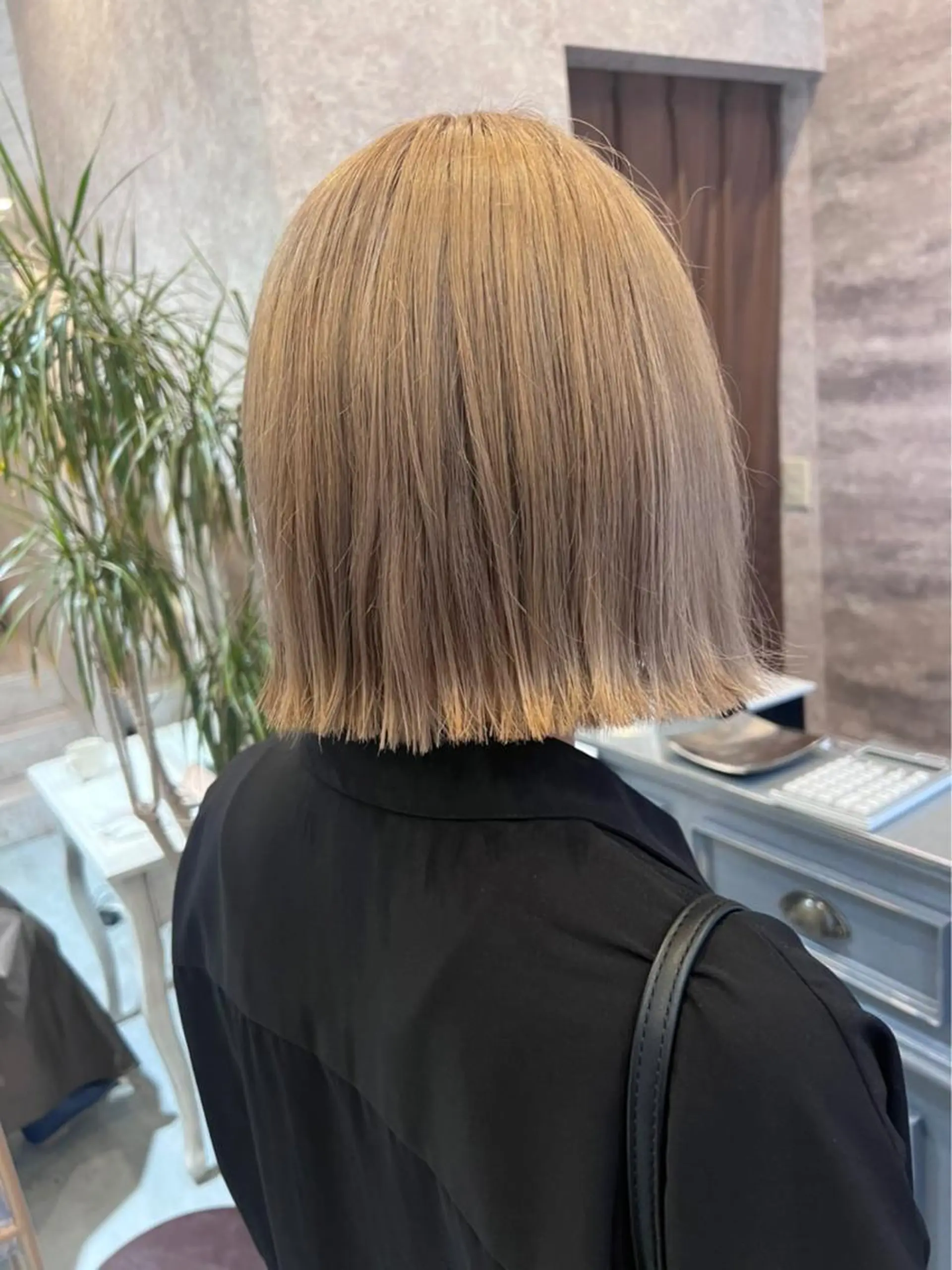 ミディアム カラー ブリーチ ブロンド ダブルカラー グラデーションカラー ハイライトカラー 💈Blanco💈 カラー&ケア🌈のヘアスタイル