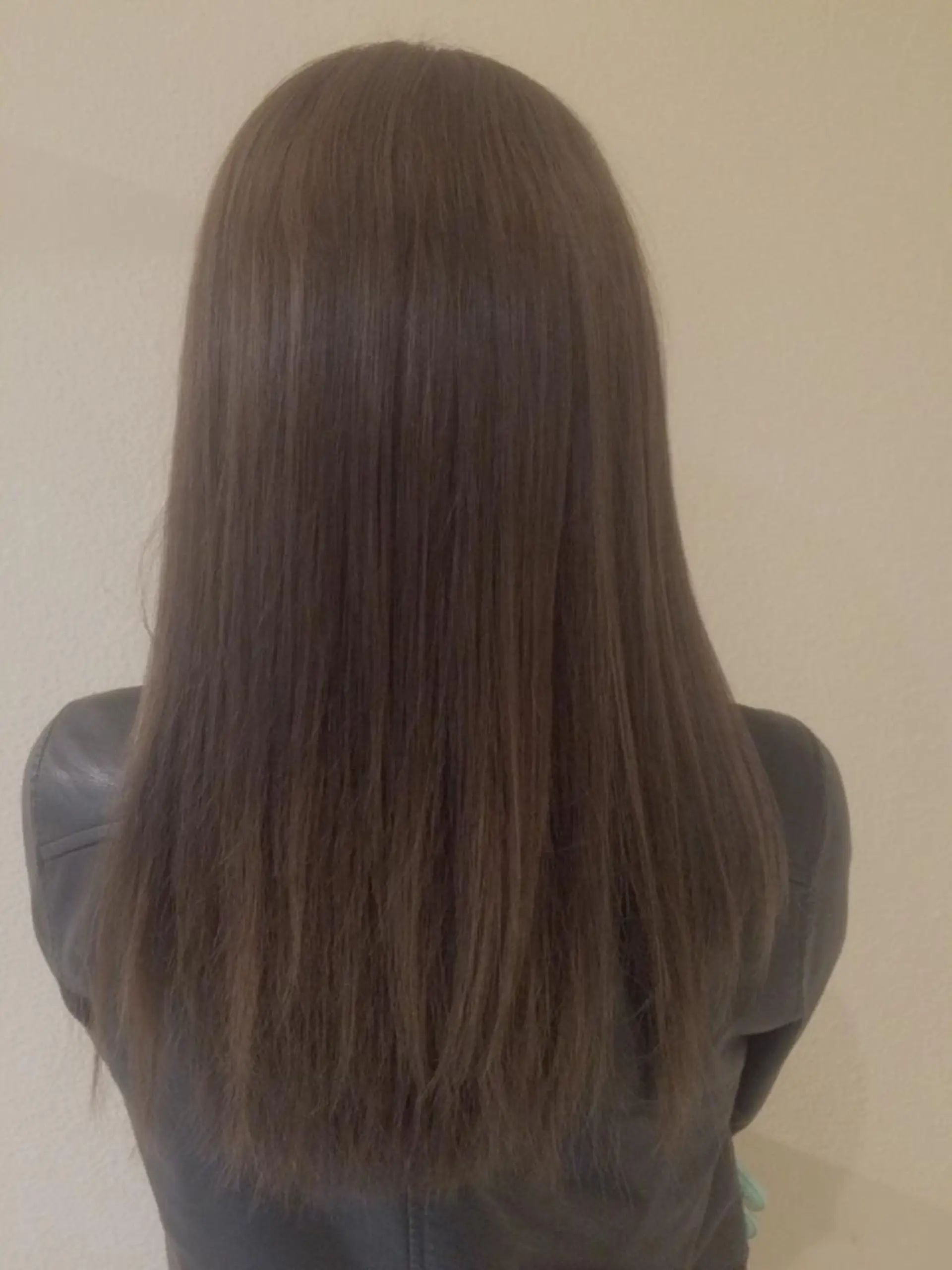 カラー 龍 門のヘアスタイル