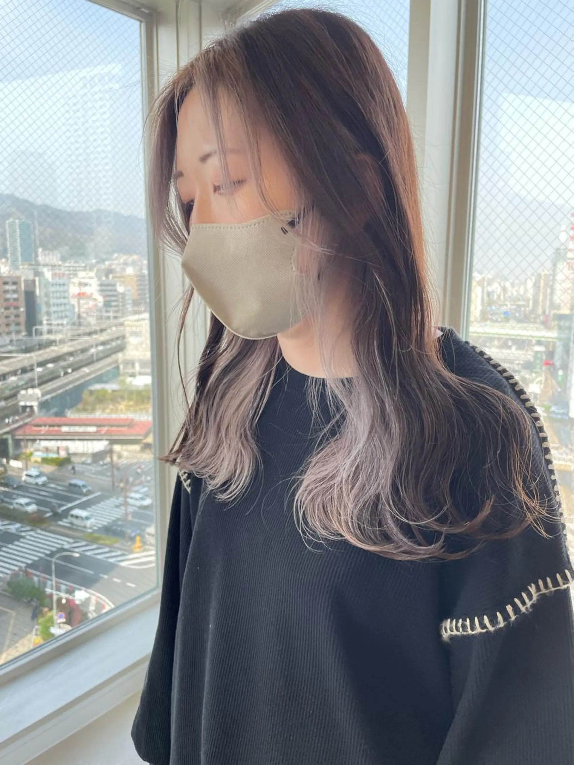 セミロング カラー ヘアアレンジ イヤリングカラー ヘアカラー トリートメント 🎗秋山勇 /三宮指名No.1のヘアスタイル