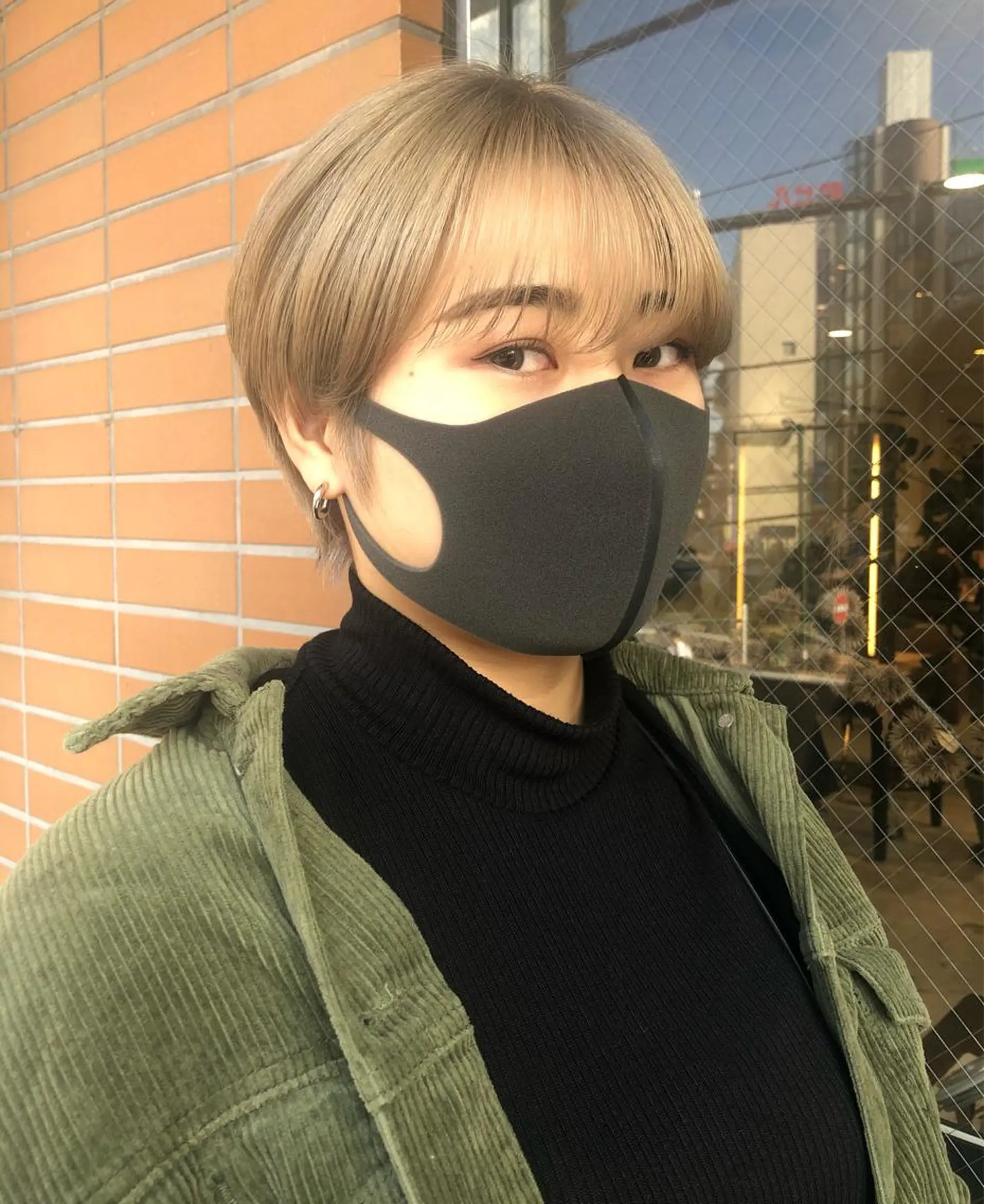 ショート カラー ブロンド ショートヘア bococa りんのヘアスタイル