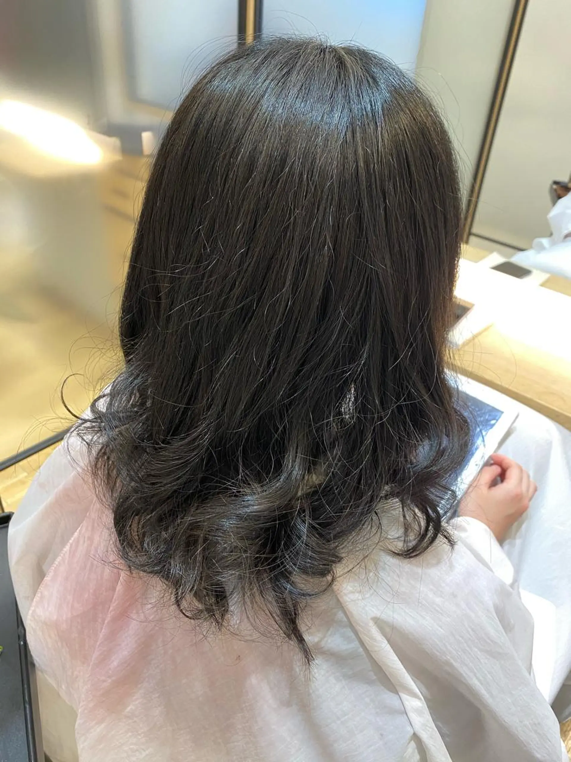セミロング カット ヘアカラー トリートメント サイトウ ナツキのヘアスタイル