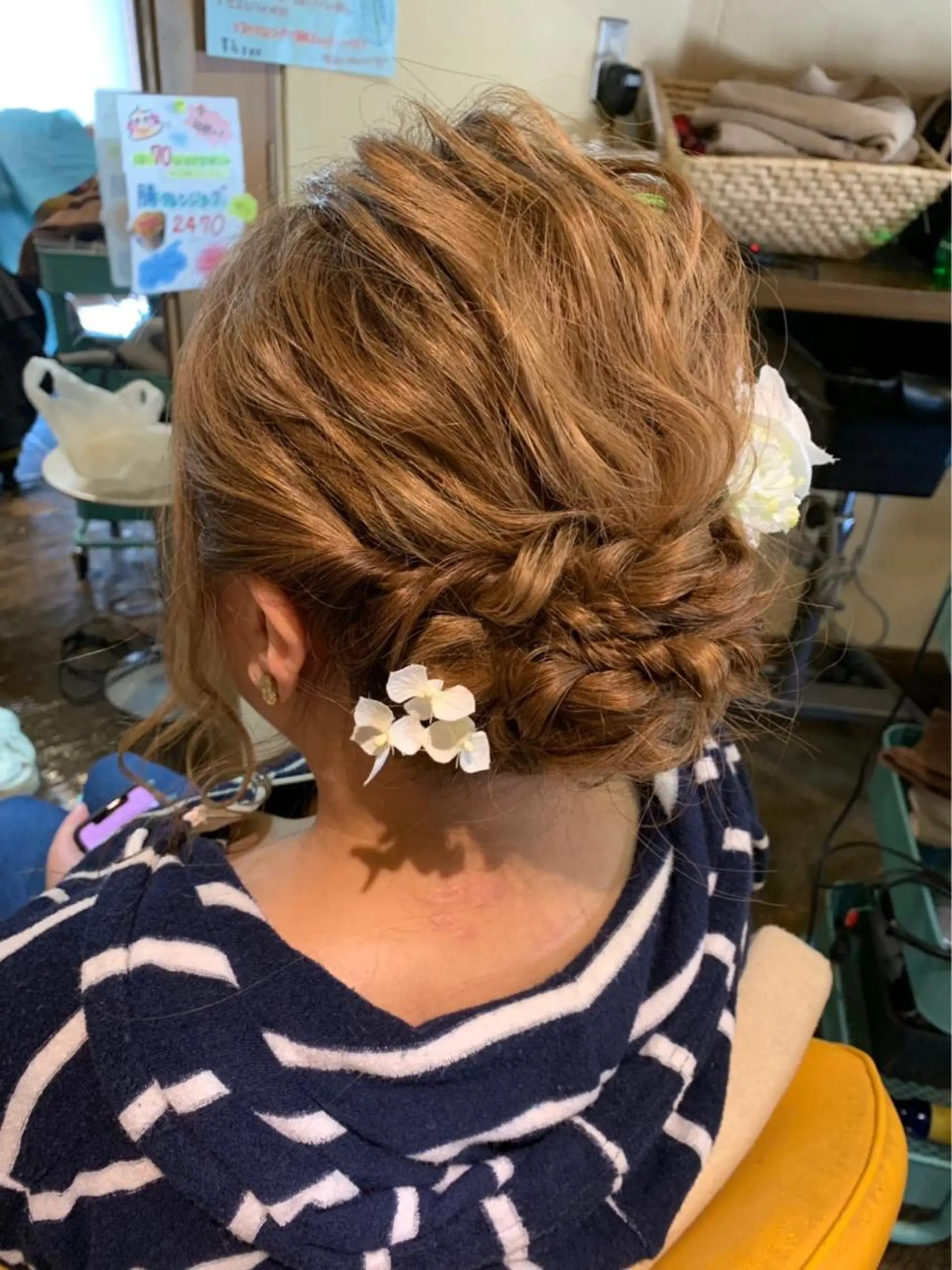 ヘアアレンジ おくれ毛 竹谷 千佳子のエステ・リラクイメージ