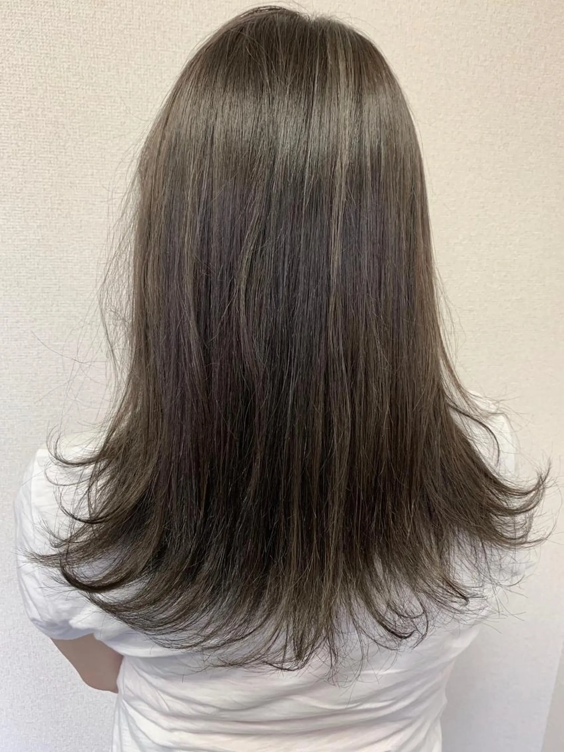 カラー ヘアカラー TriumpH天王寺店【ミルボンAujua認定サロン】所属・SAKI🐈⬛【 HAPPY届けます】のヘアスタイル