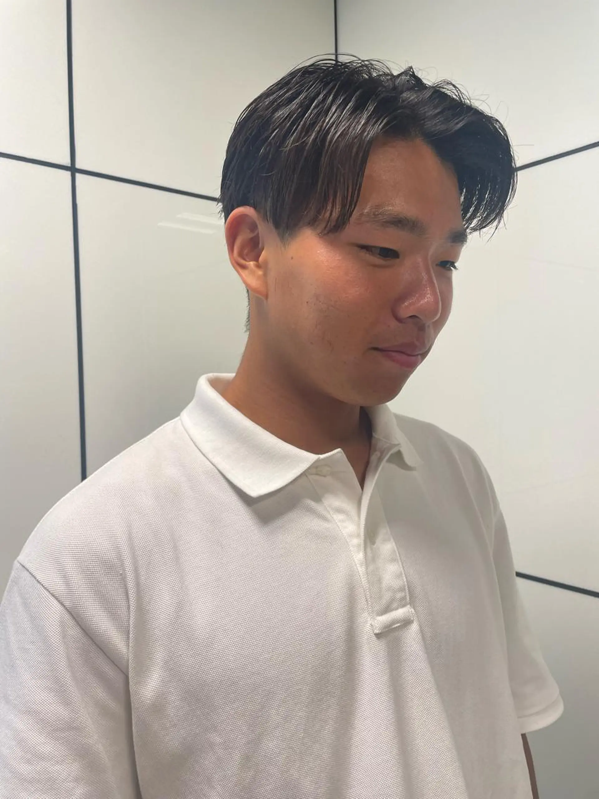 メンズ メンズハイトーン メンズパーマ 学生(メンズ向け) メンズ/艶髪/カラー サクラ🌸のヘアスタイル