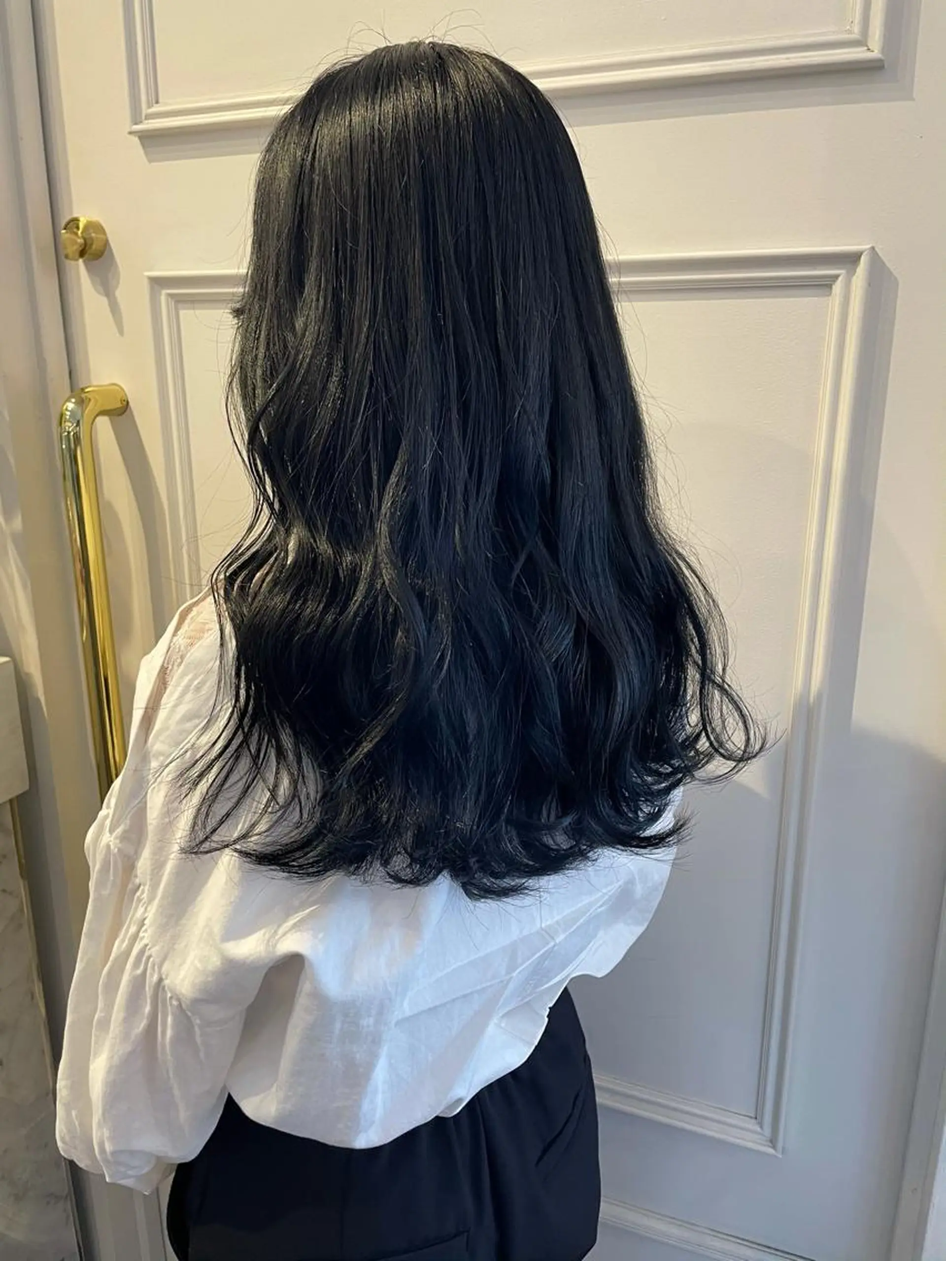 ロング カラー 安藤 佑衣のヘアスタイル