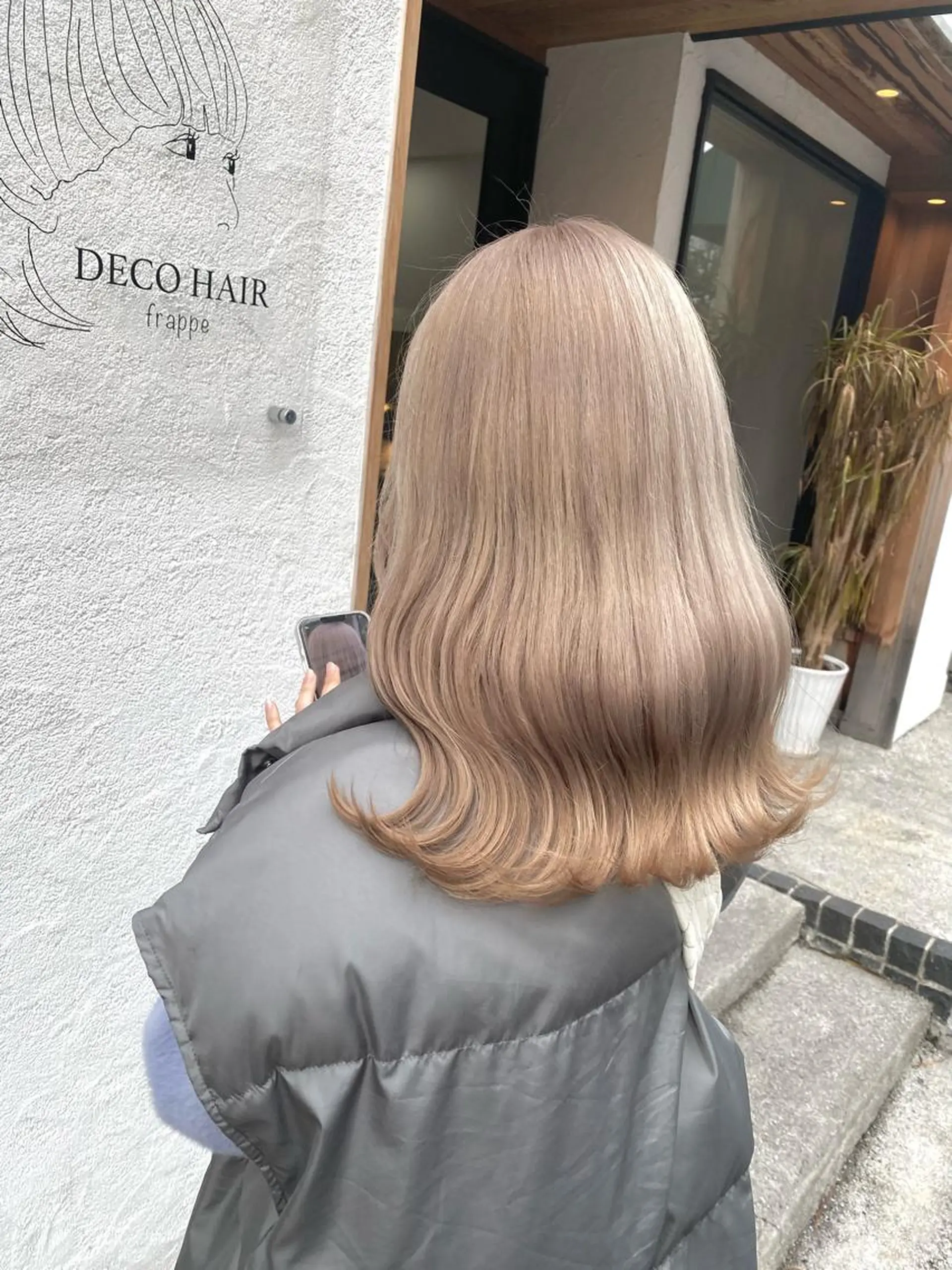 カラー ベージュカラー ホワイトベージュ ヘアカラー ブリーチカラー よねだまことのヘアスタイル