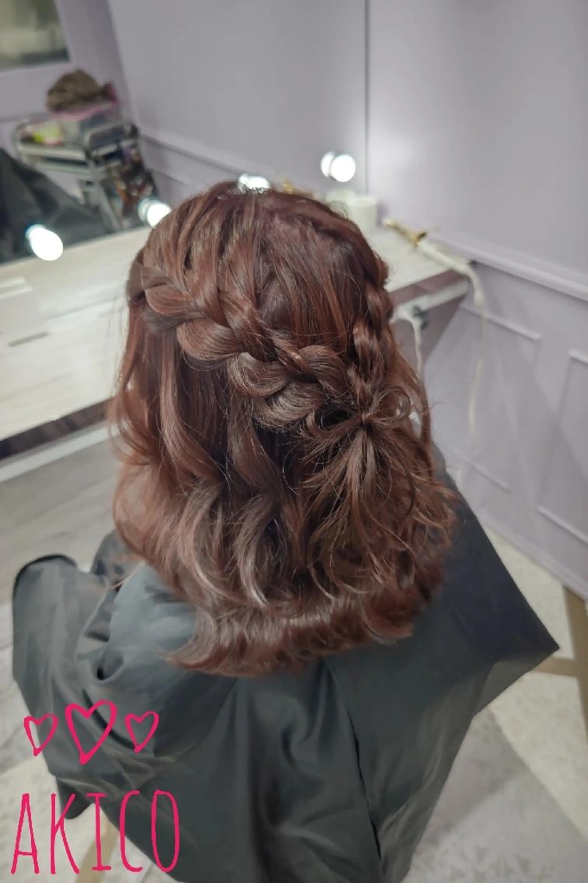 セミロング 切りっぱなしボブ ボブ LUXBE GALLERY なんば駅前店所属・ラックスビーギャラリ ー AKICOのヘアスタイル